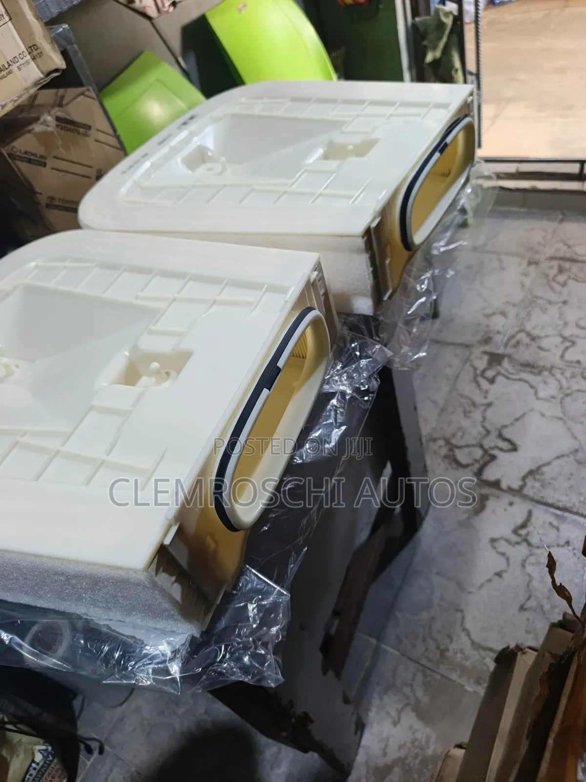 High Quality Certified Brand New Engine Air Filter Lamborghini Urus