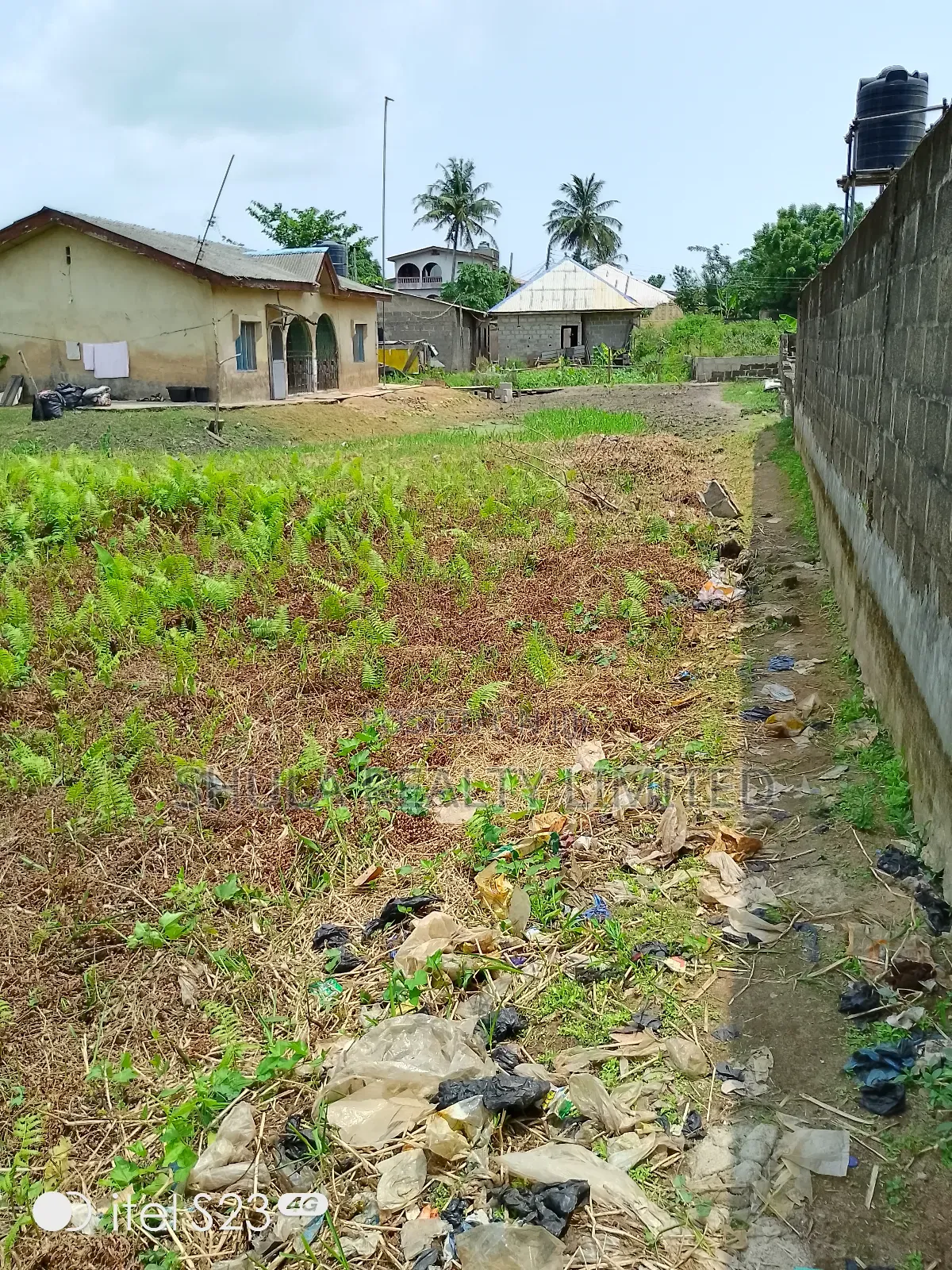 Furnished 3bdrm House in Okokomaiko for sale