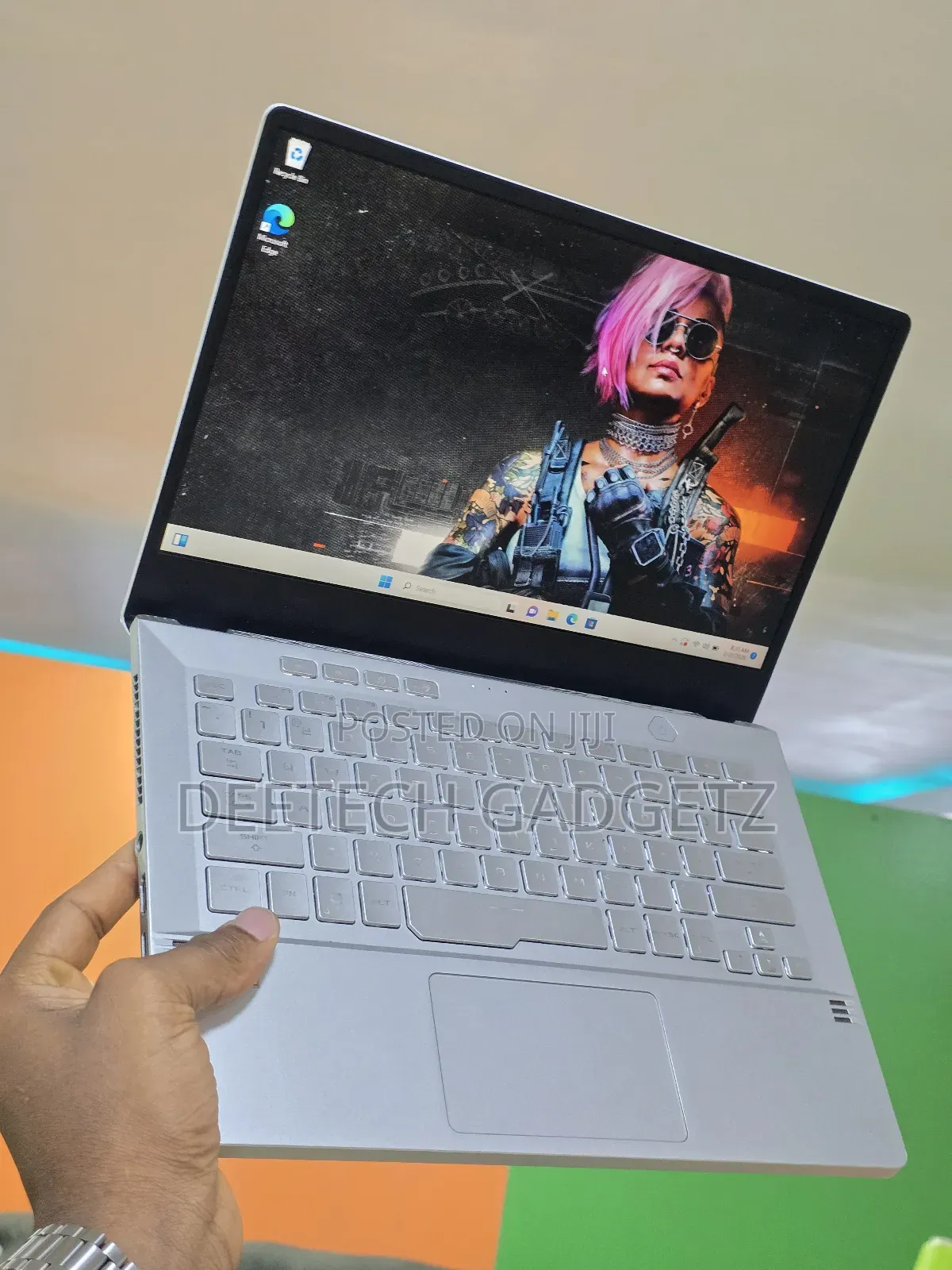 Laptop Asus ROG Zephyrus G14 16GB AMD Ryzen 9 SSD 1T