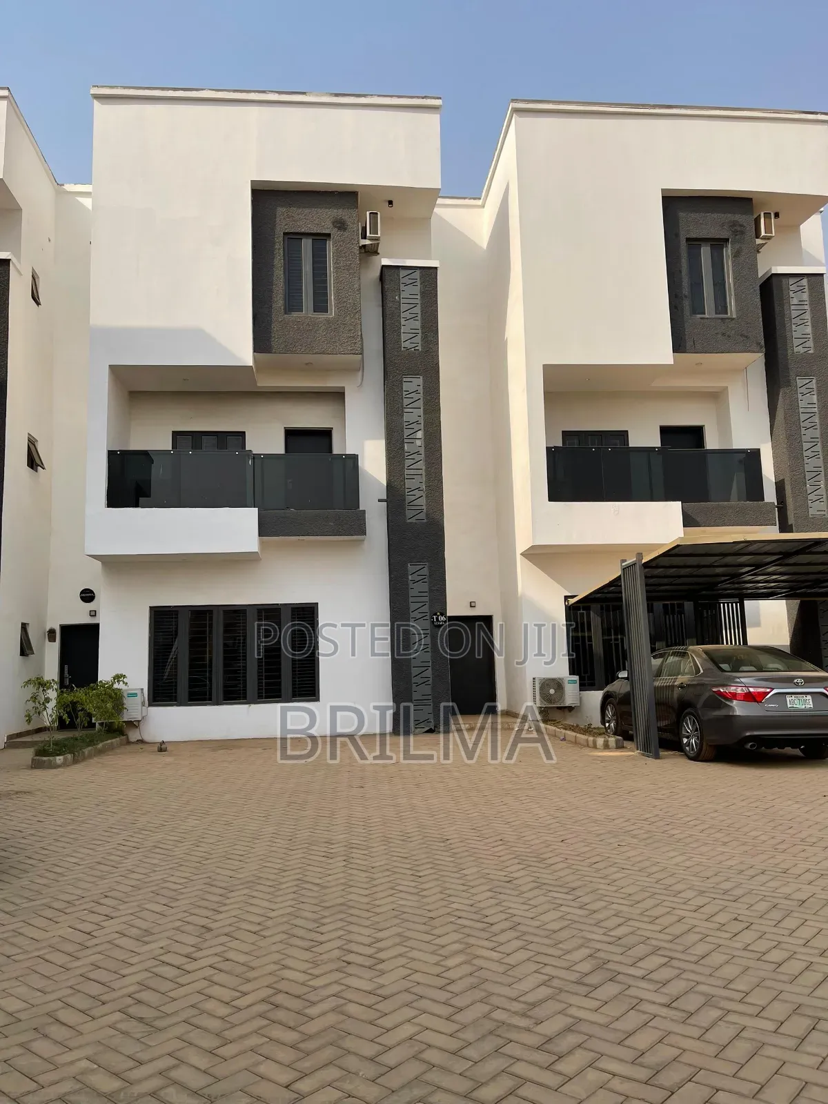 4bdrm Duplex in Mabushi for sale