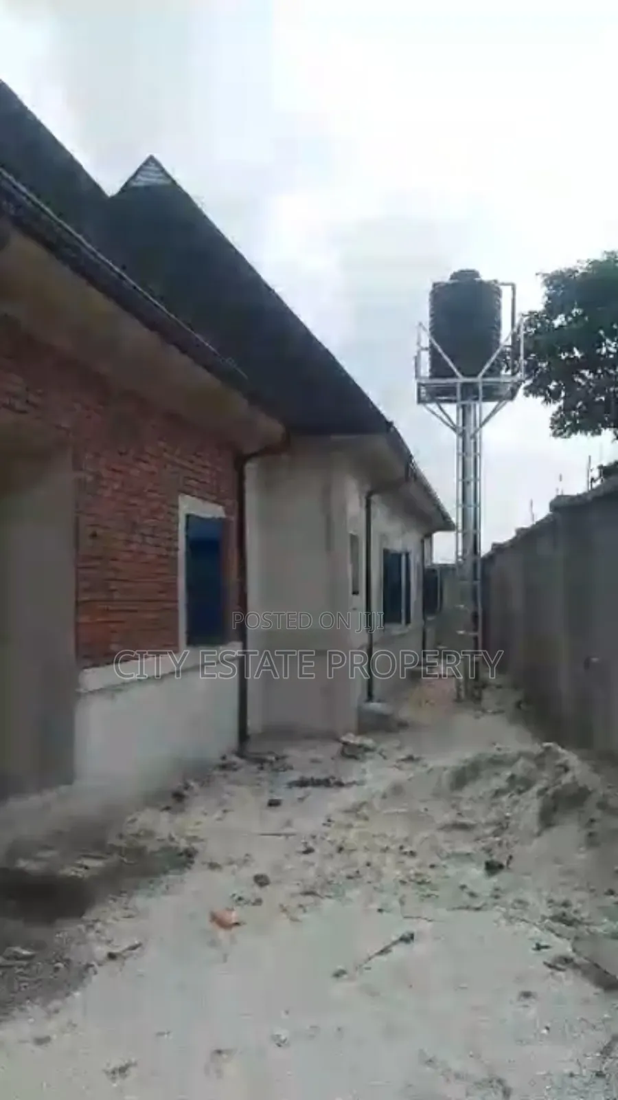 3bdrm Bungalow in City Estate, Port-Harcourt for sale