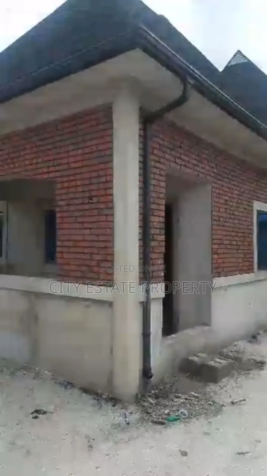 3bdrm Bungalow in City Estate, Port-Harcourt for sale