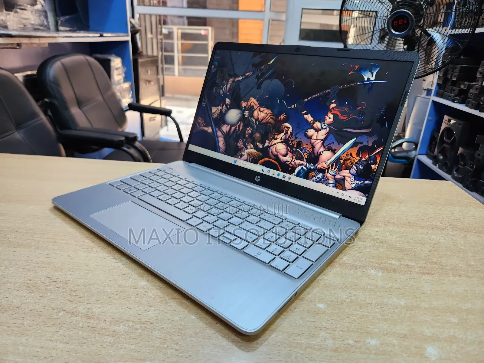Laptop HP 15 8GB AMD Ryzen 3 SSD 256GB