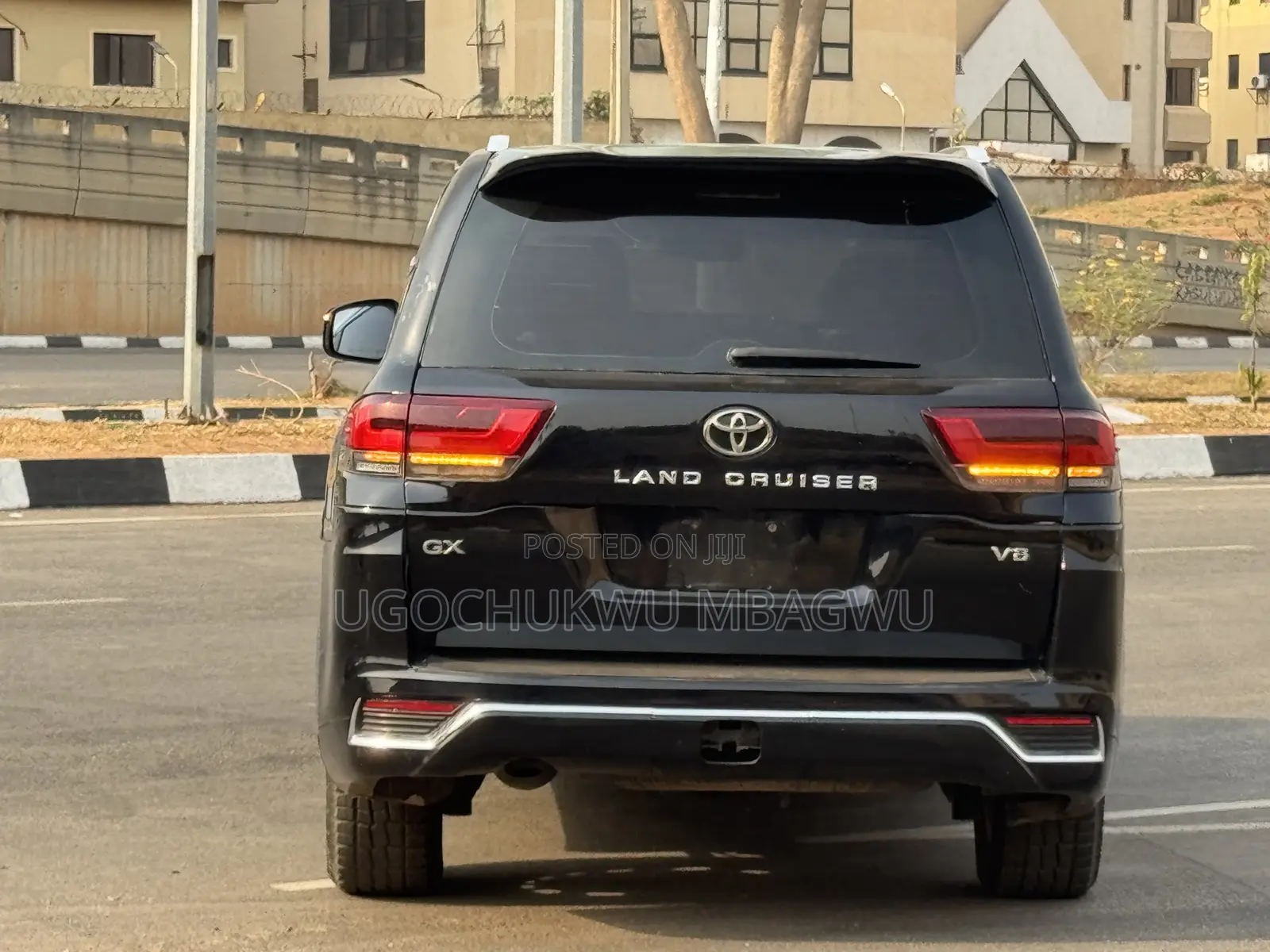 Toyota Land Cruiser 2022 Black