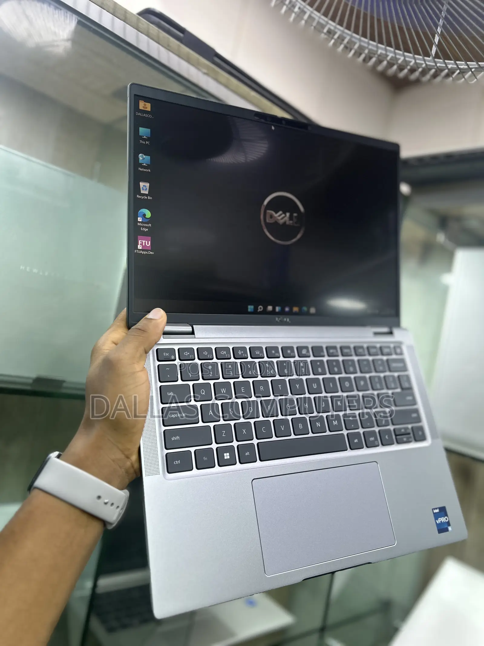 Laptop Dell Latitude 7440 16GB Intel Core i5 SSD 256GB