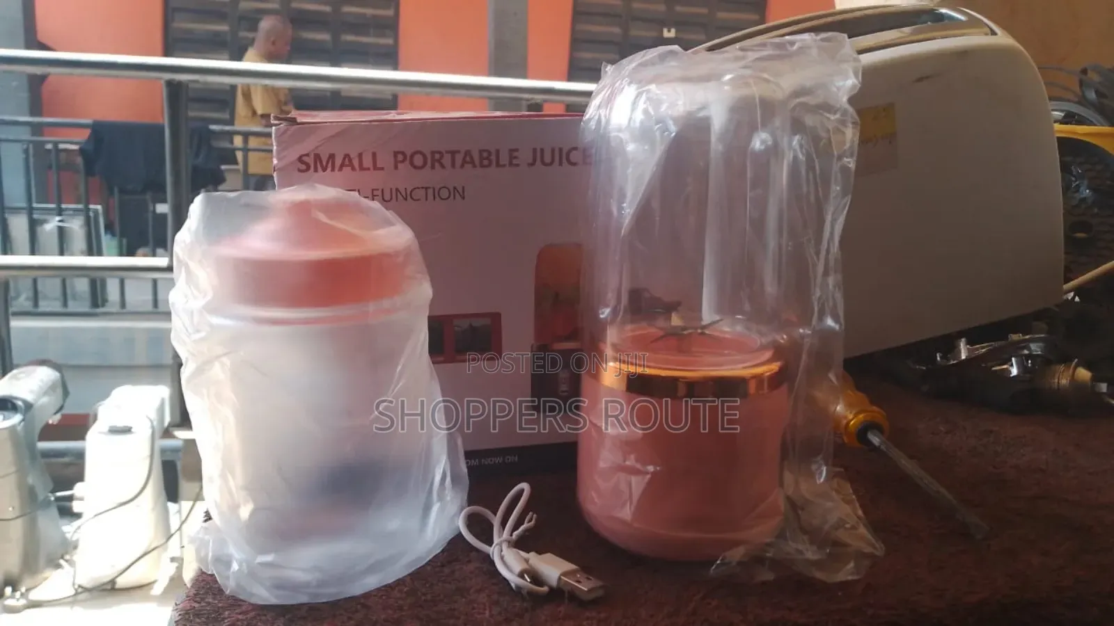 High Quality Rechargeable Juicer Smoothie Blender With Water Bottle