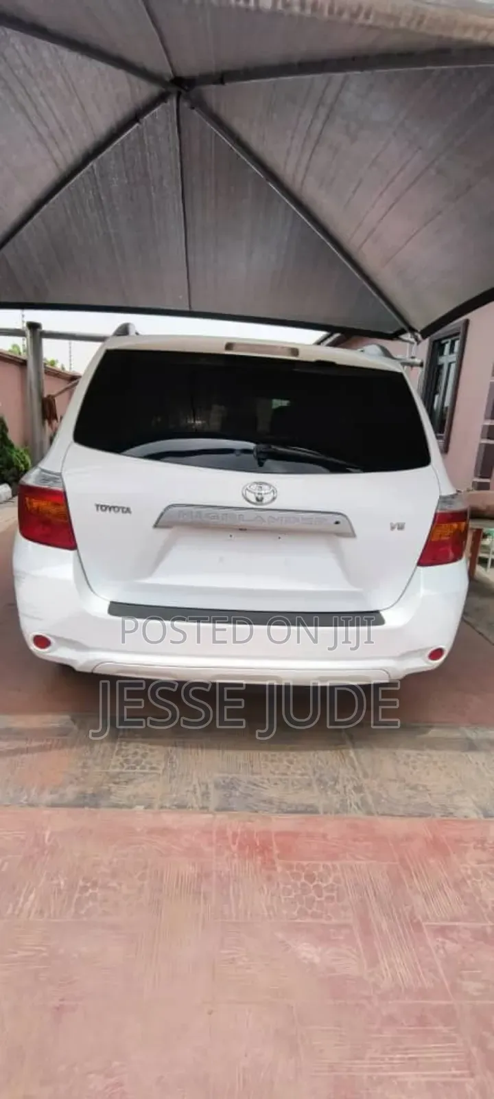 Toyota Highlander Limited 2010 White