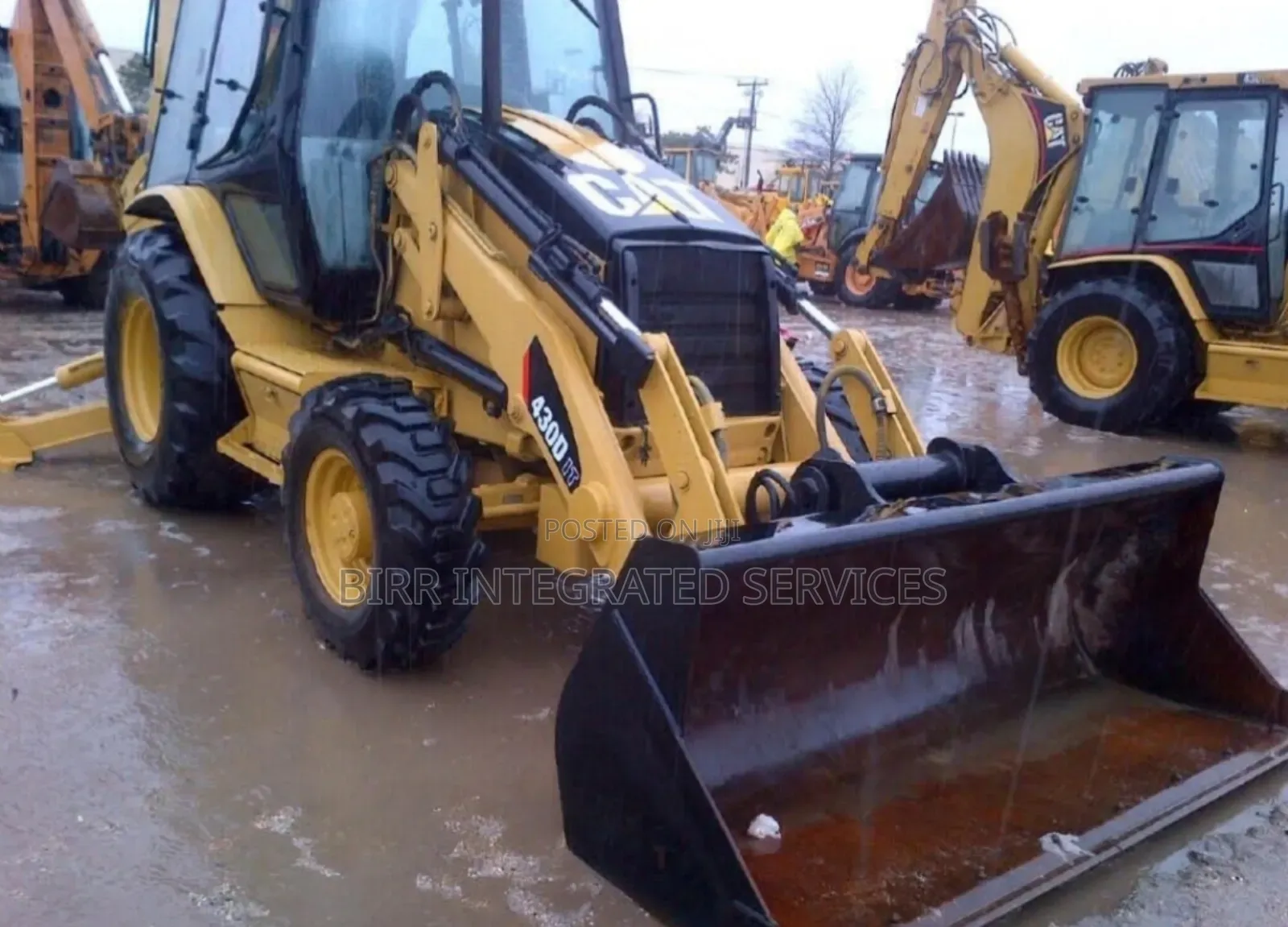 Heavy Duty Equipment, Bulldozer, Payloader, Backhoe, Excavator Etc