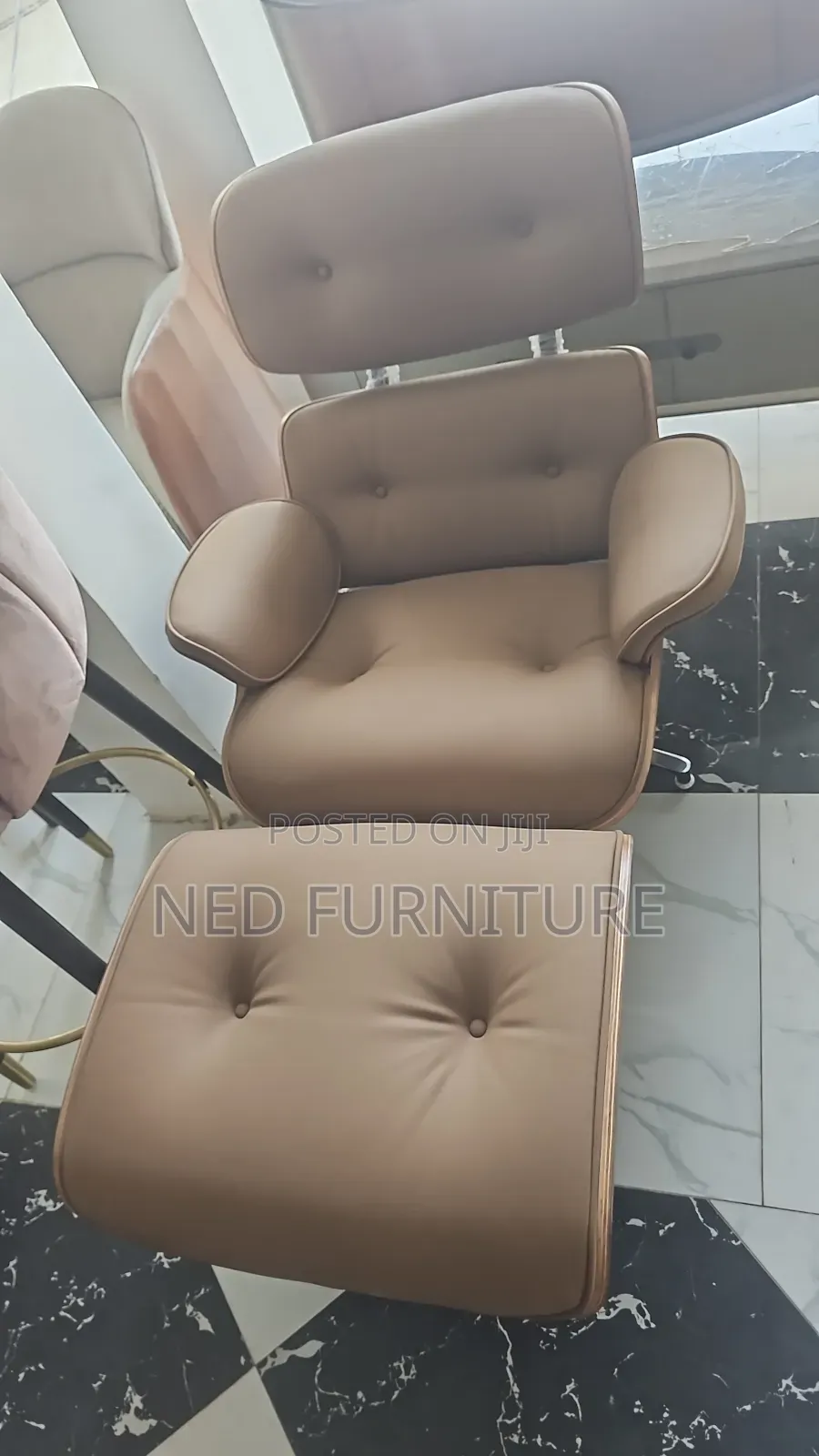 Quality Relaxing, Chiar With Footrest