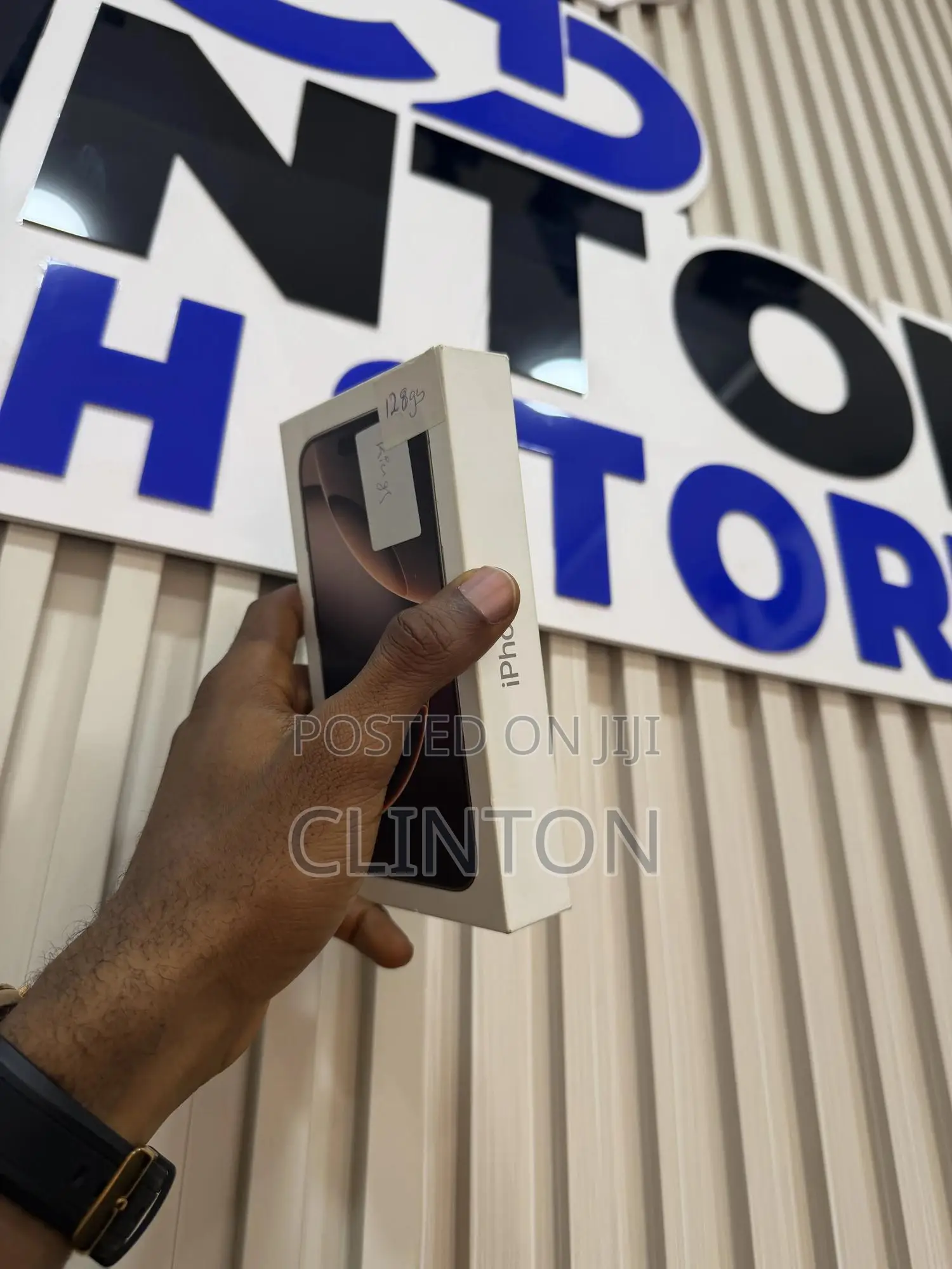 New Apple iPhone 16 Pro 128 GB