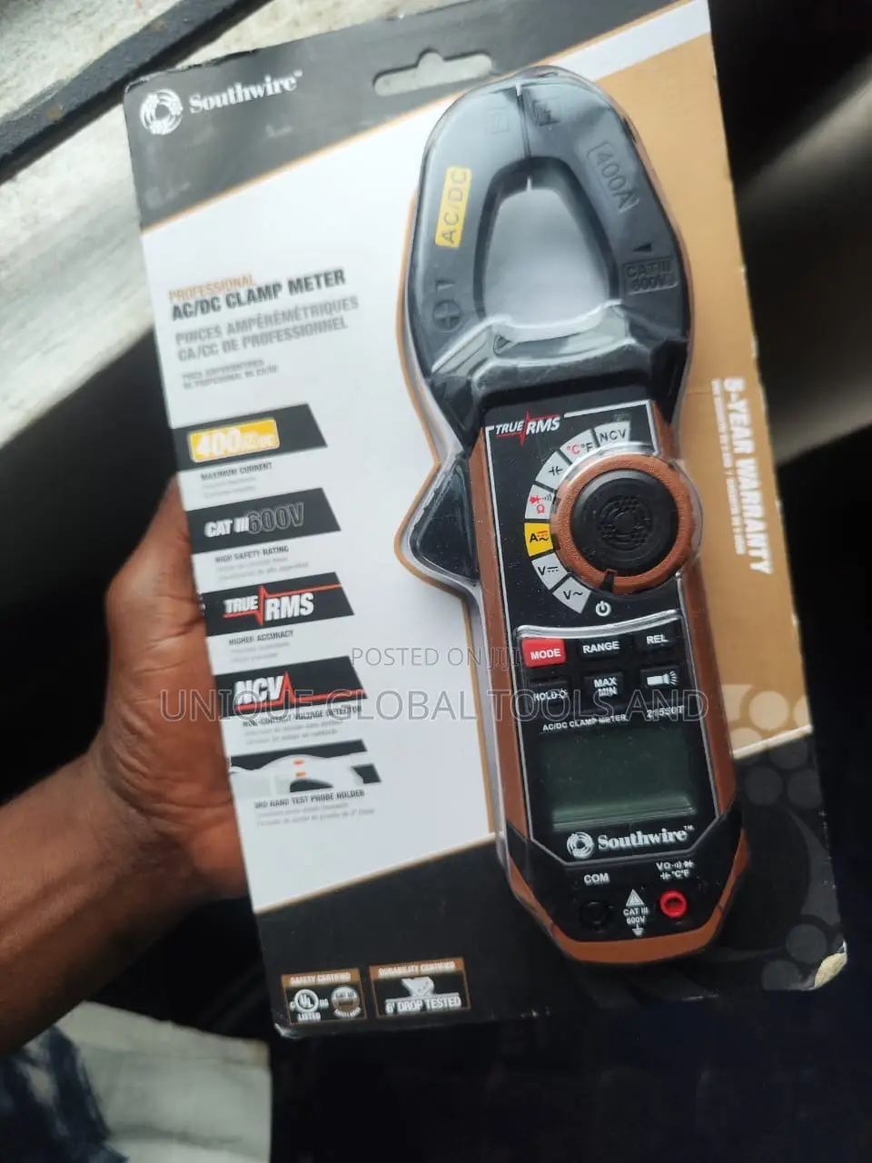Southwire 400amps True-RMS Ac-Dc Clamp Meter