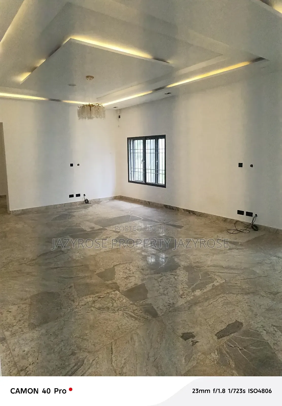 5bdrm Duplex in Guzape District for sale