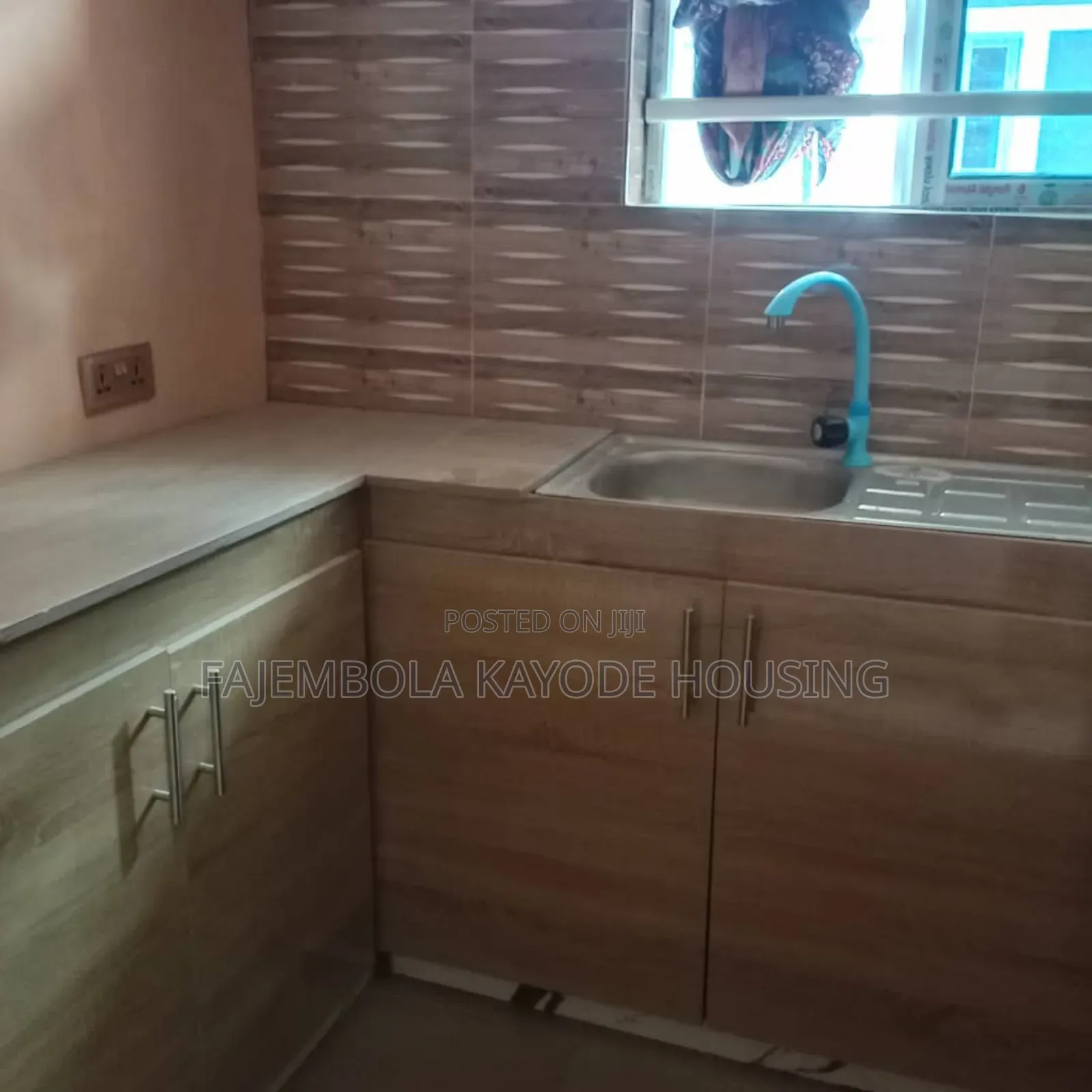 1bdrm Room & Parlour in Unity Estate, Elebu., Ibadan for rent