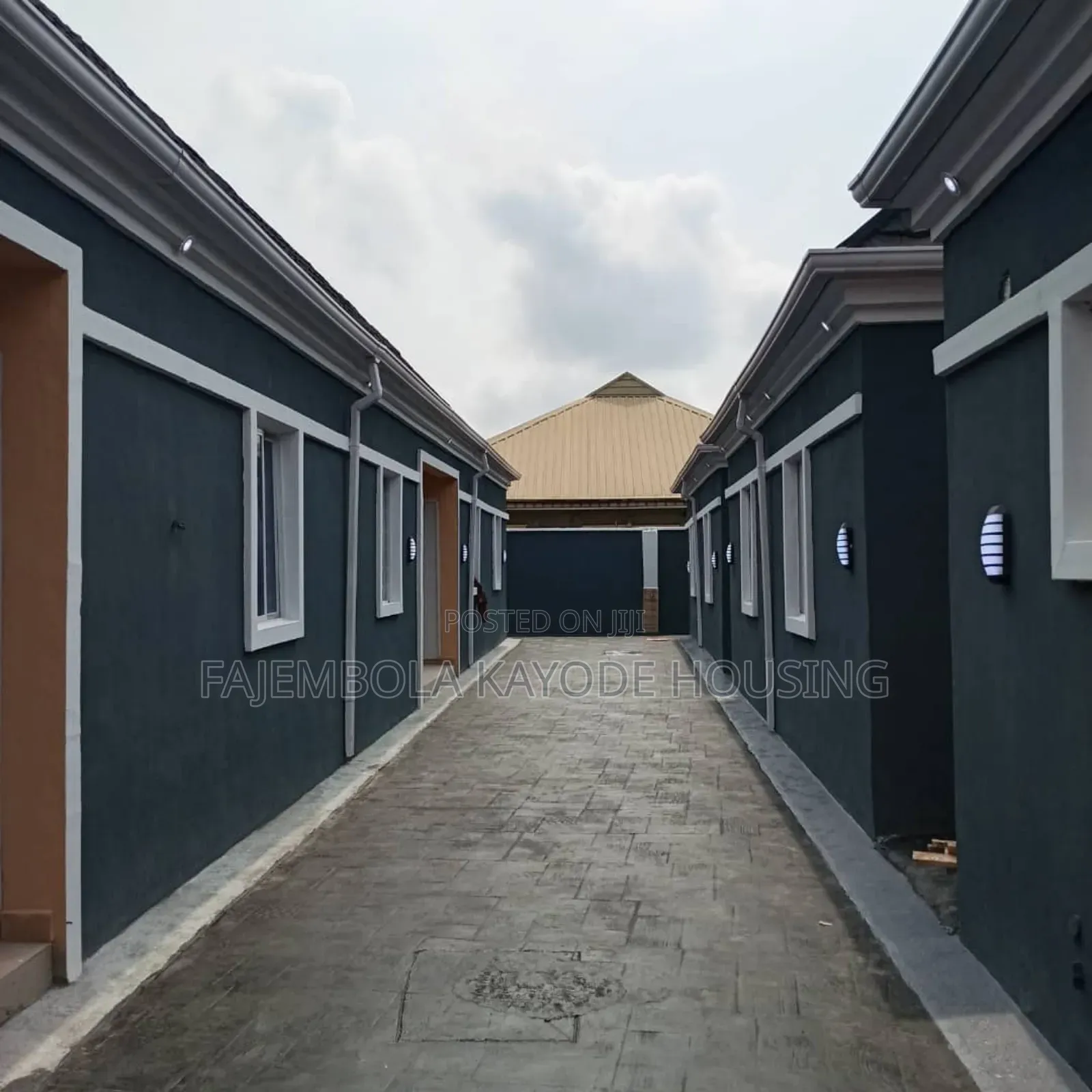 1bdrm Room & Parlour in Unity Estate, Elebu., Ibadan for rent