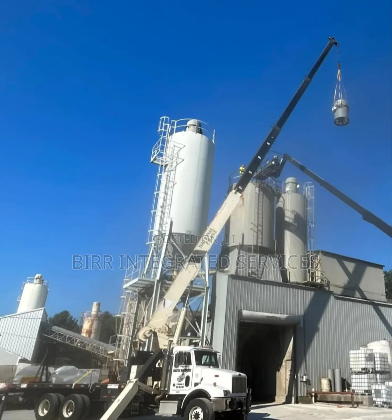 Excavator Hire, Crane, Lowe Bed, Heavy Duty Equipment Hire
