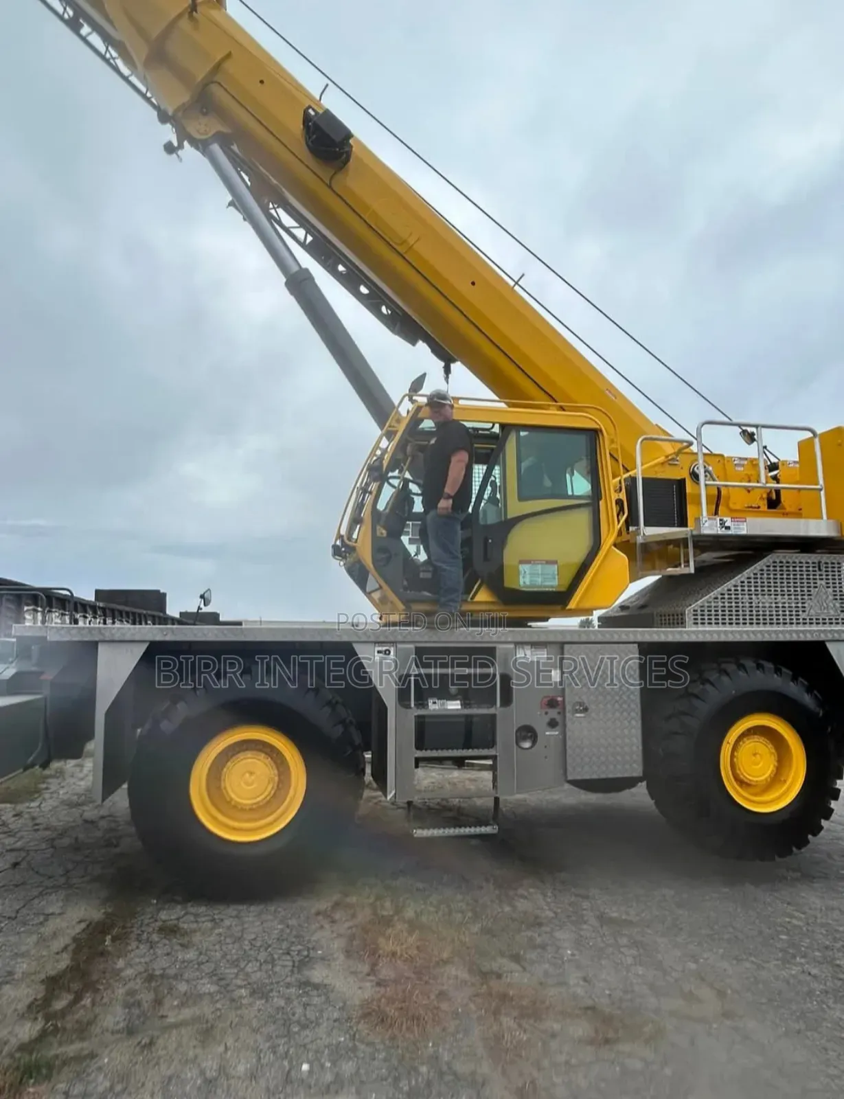 Crane Hire, Lowbed Hire, Heavy Duty Equipment Hire, Excavator Hire