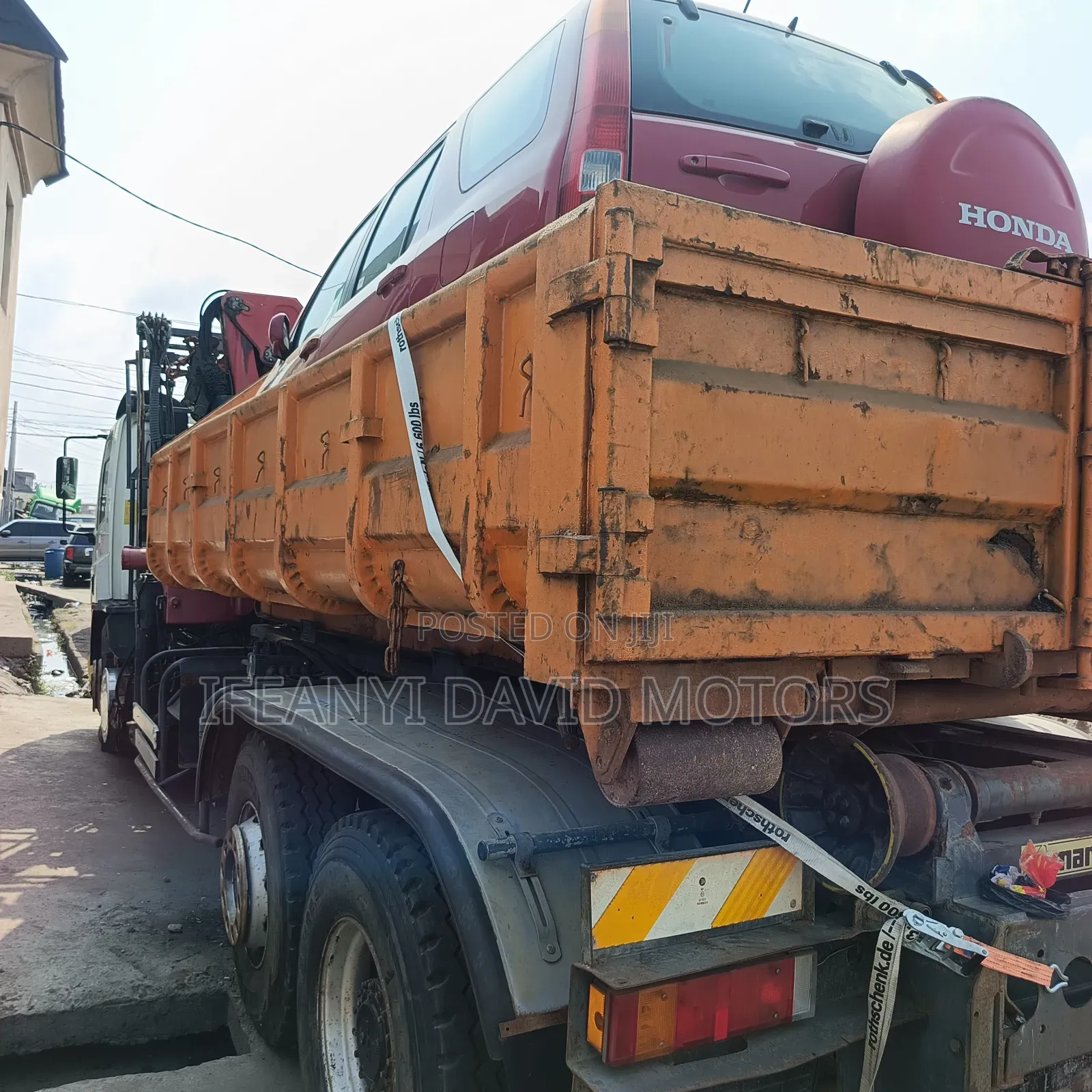 Daf Cf 10 Tyres With Hiab 10 Tons Tokunbo