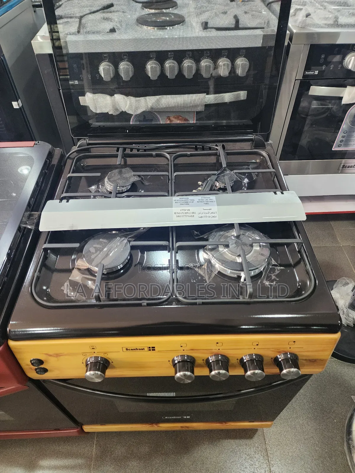 Scanfrost 60x60 4 Burner Gas Cooker