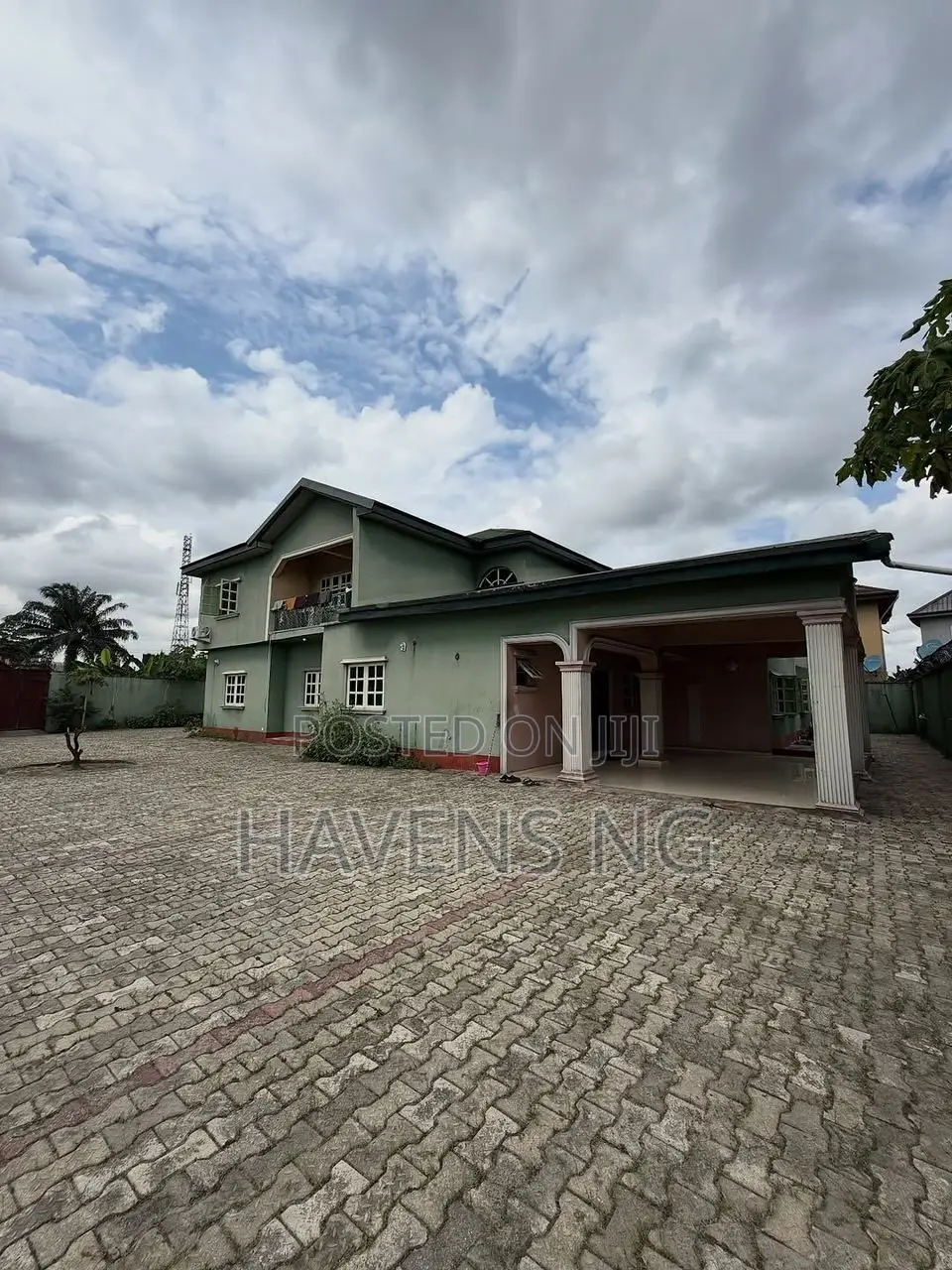 6bdrm Duplex in Rumuokwurusi for sale