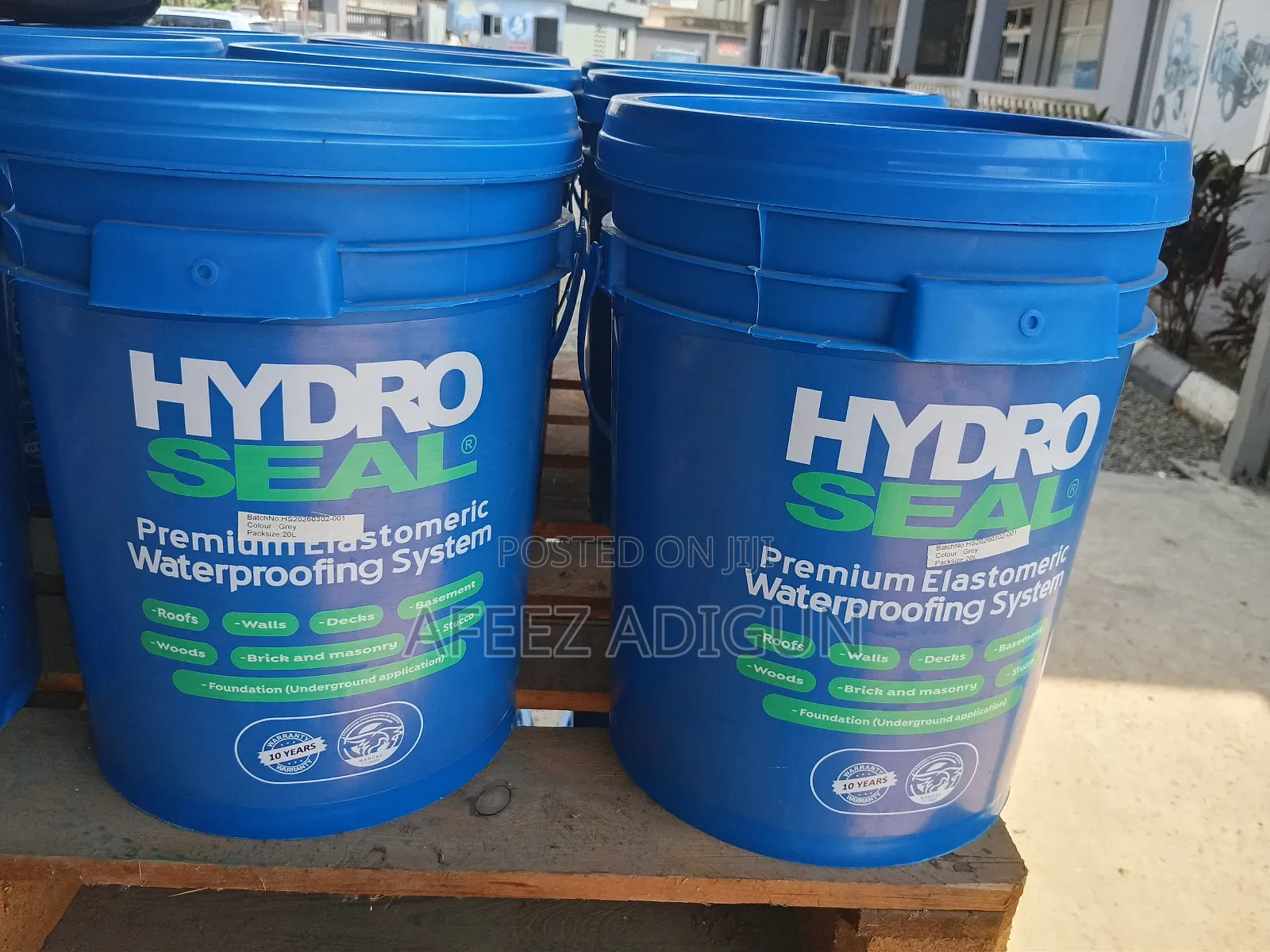 Plusworld Hydroseal (Fiber Reinforced Waterproof Protection) - 20l