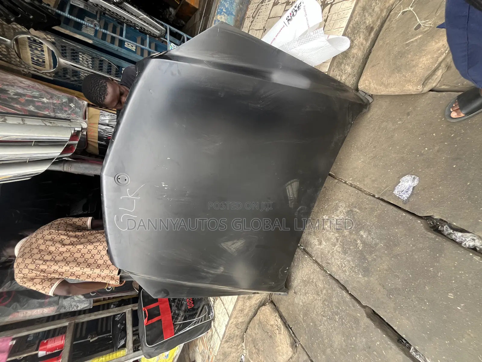 Bonnet for GLK 350
