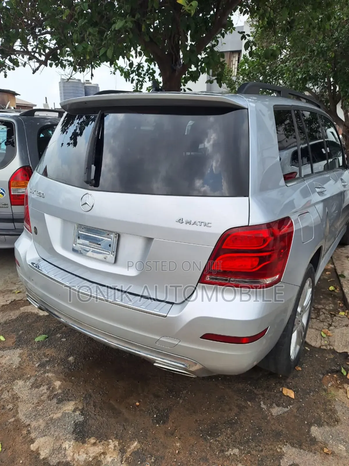 Mercedes-Benz GLK-Class Base GLK 350 4dr AWD 4MATIC (3.5L 6cyl 7A) 2015