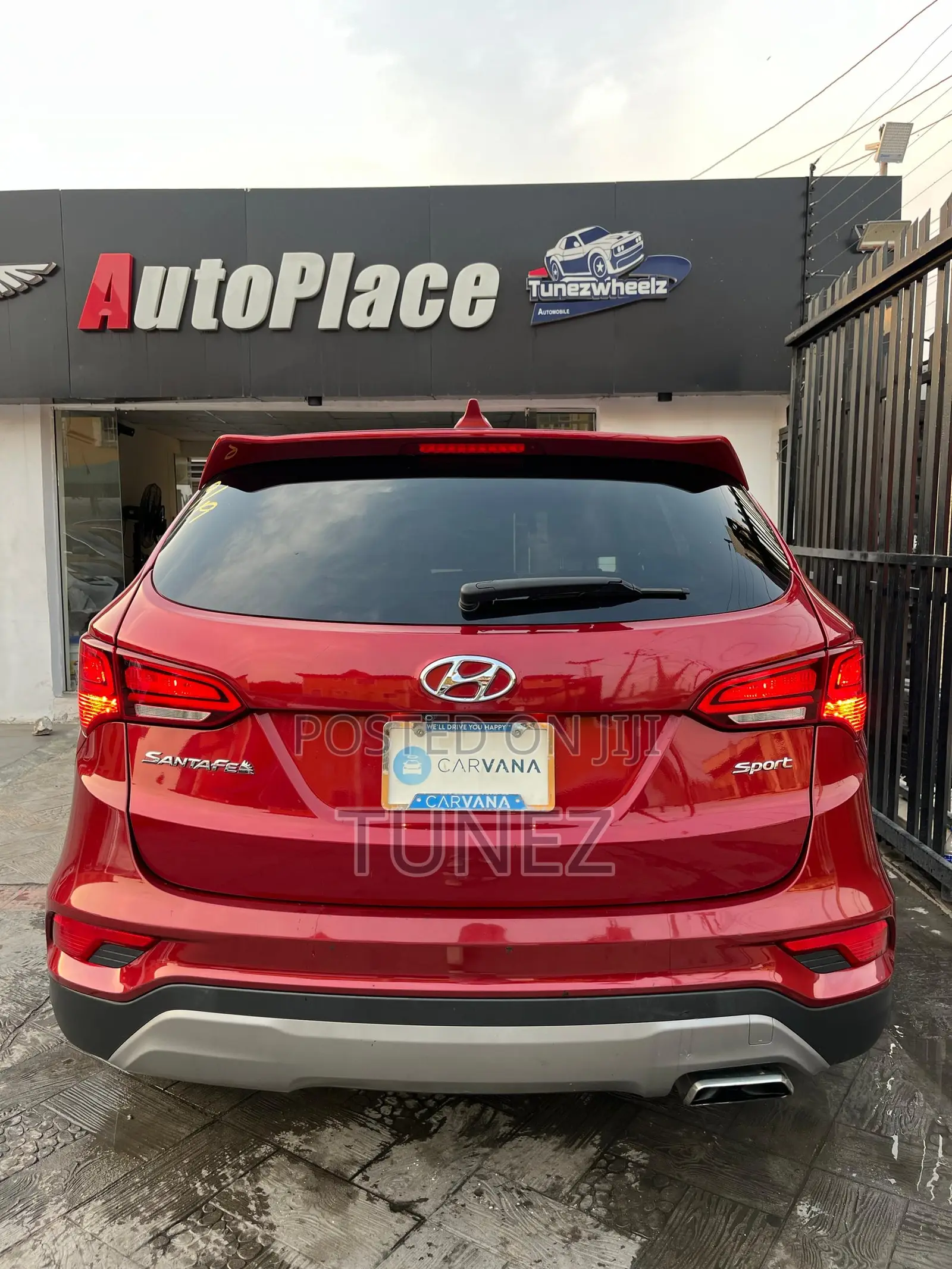 Hyundai Santa Fe SE AWD 2018 Red
