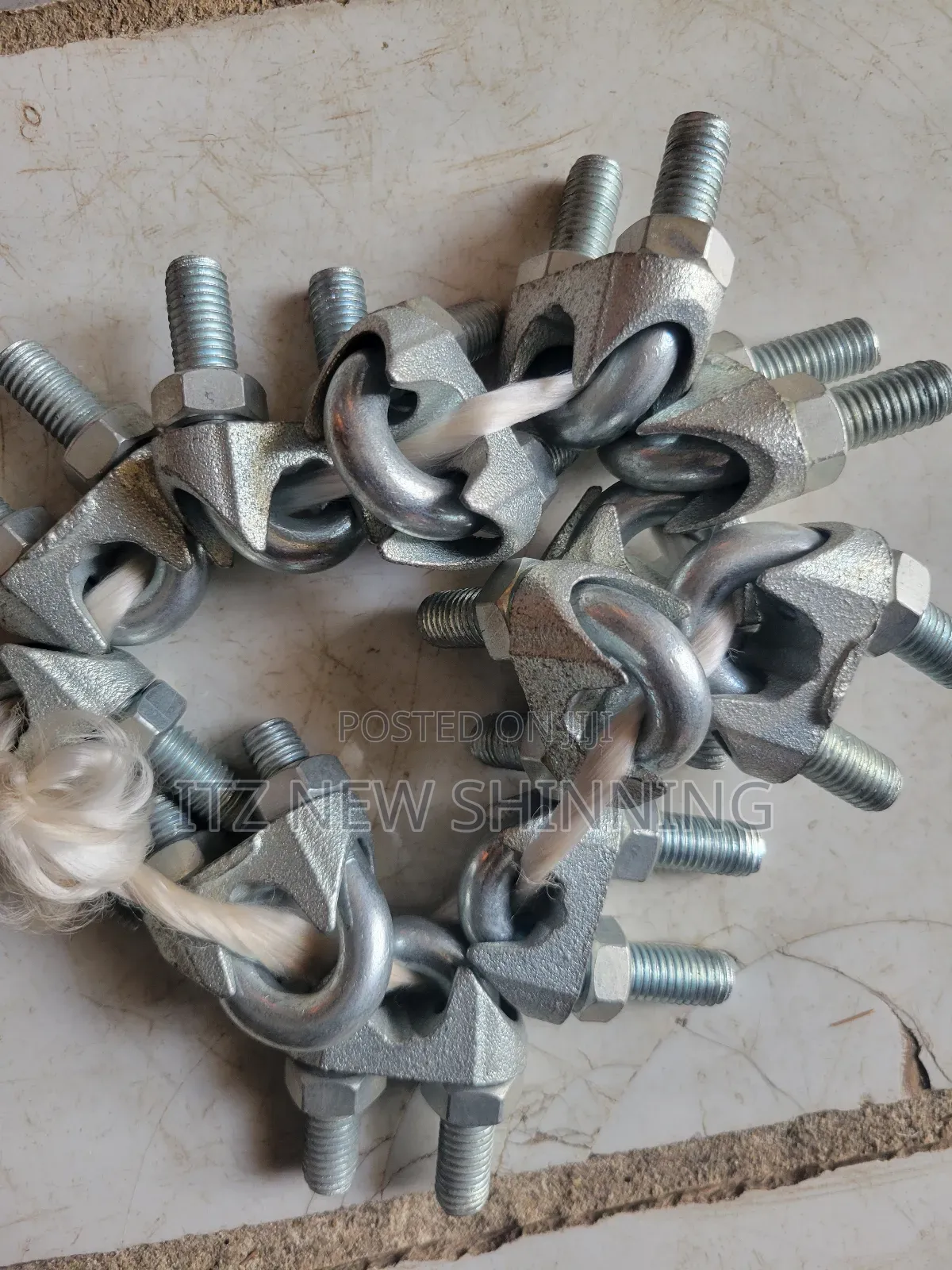 16mm Galvanized Wire Clip