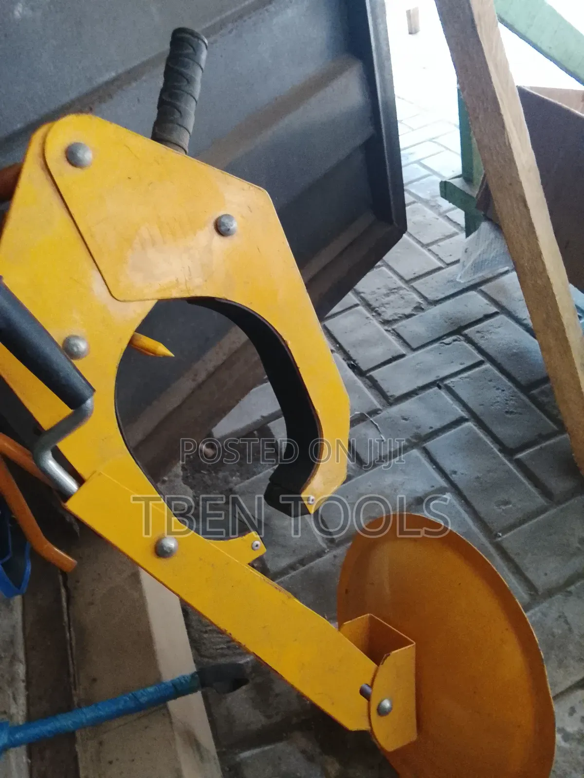 Heavy-Duty Wheel Clamp Lock,