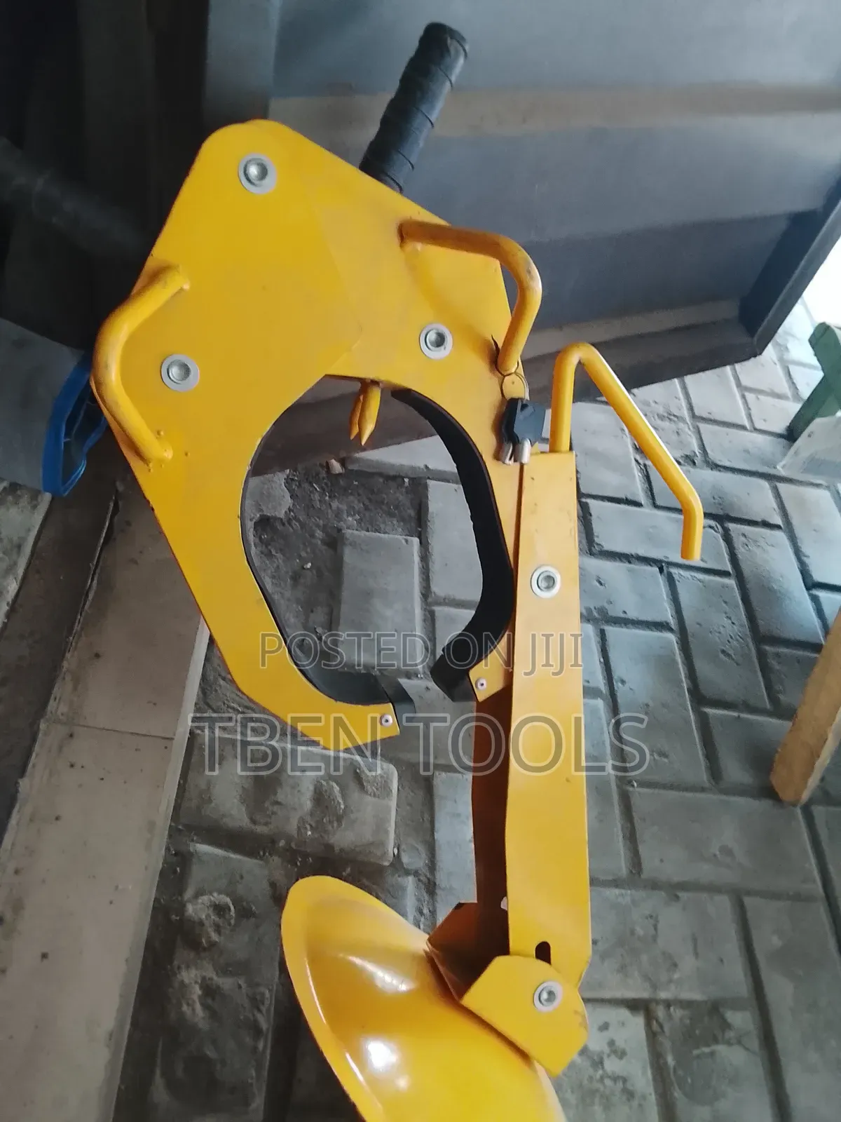 Heavy-Duty Wheel Clamp Lock,