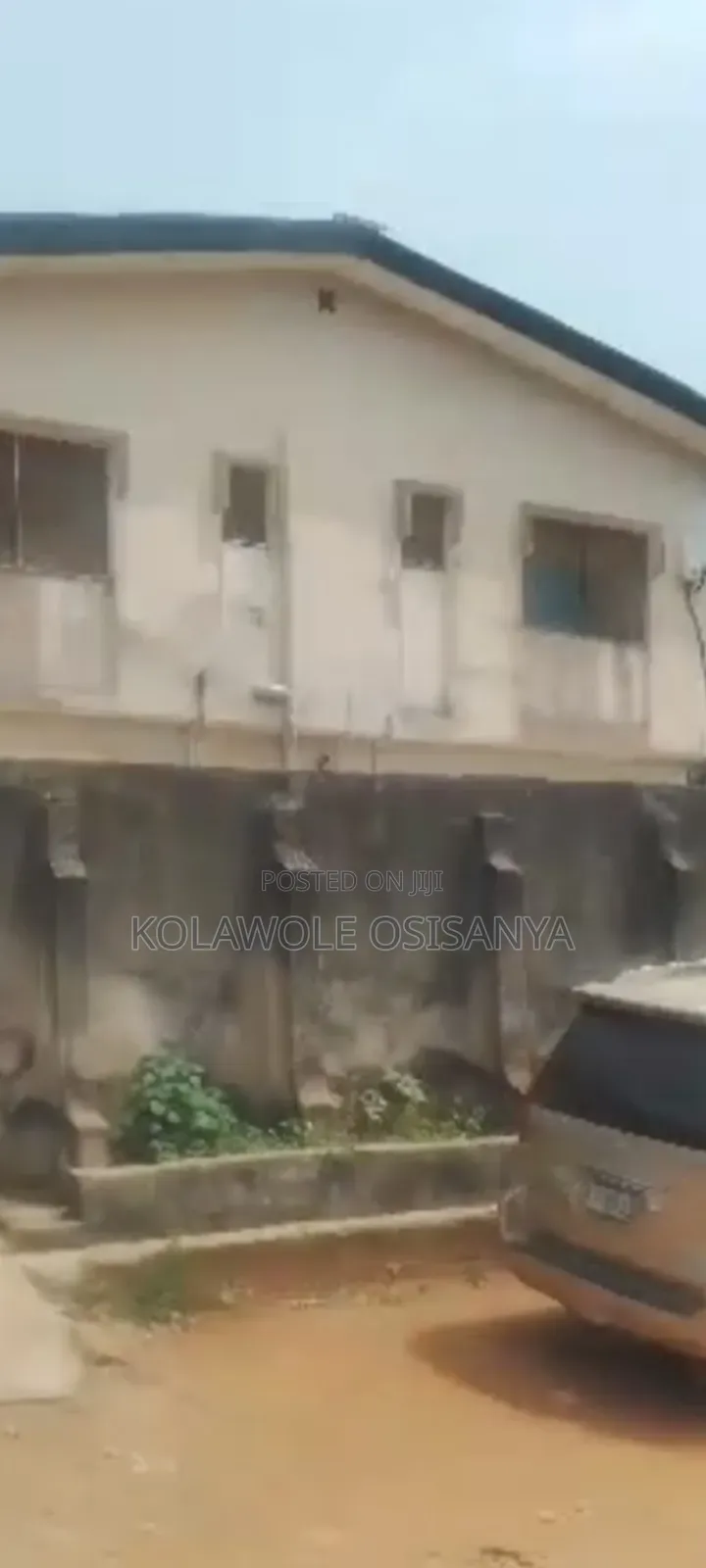 3bdrm Block of Flats in Ejigbo for sale