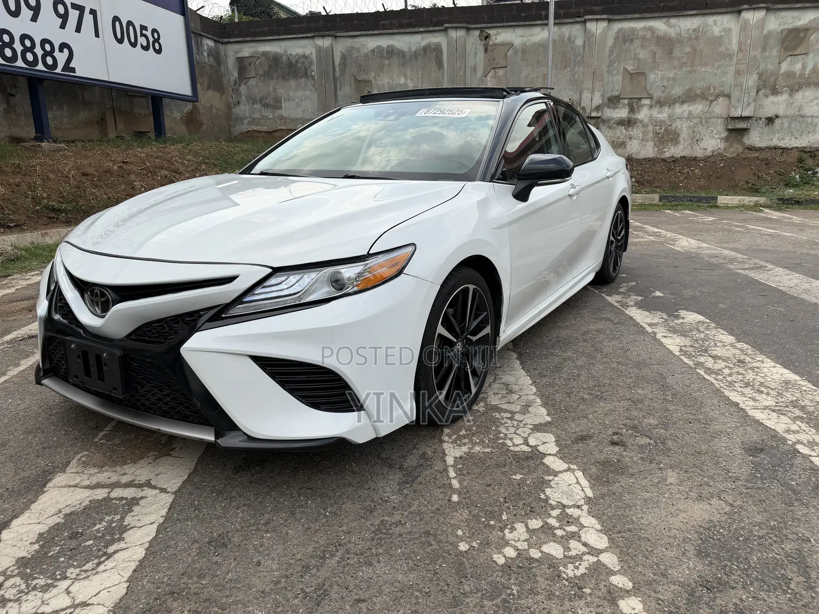 Toyota Camry XSE (2.5L 4cyl 8A) 2019 White