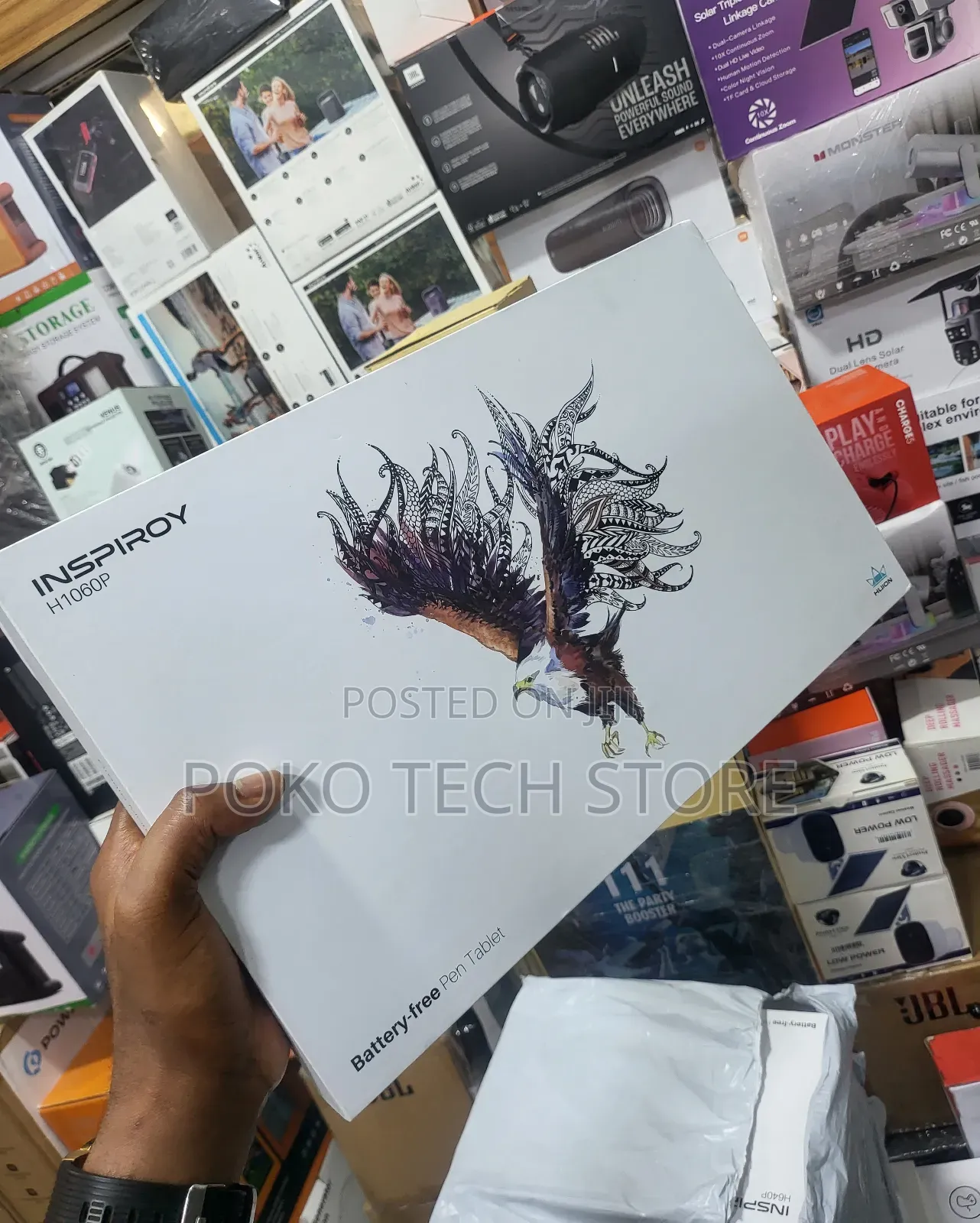 Huion Inspiroy H1060p Graphics Drawing Tablet.