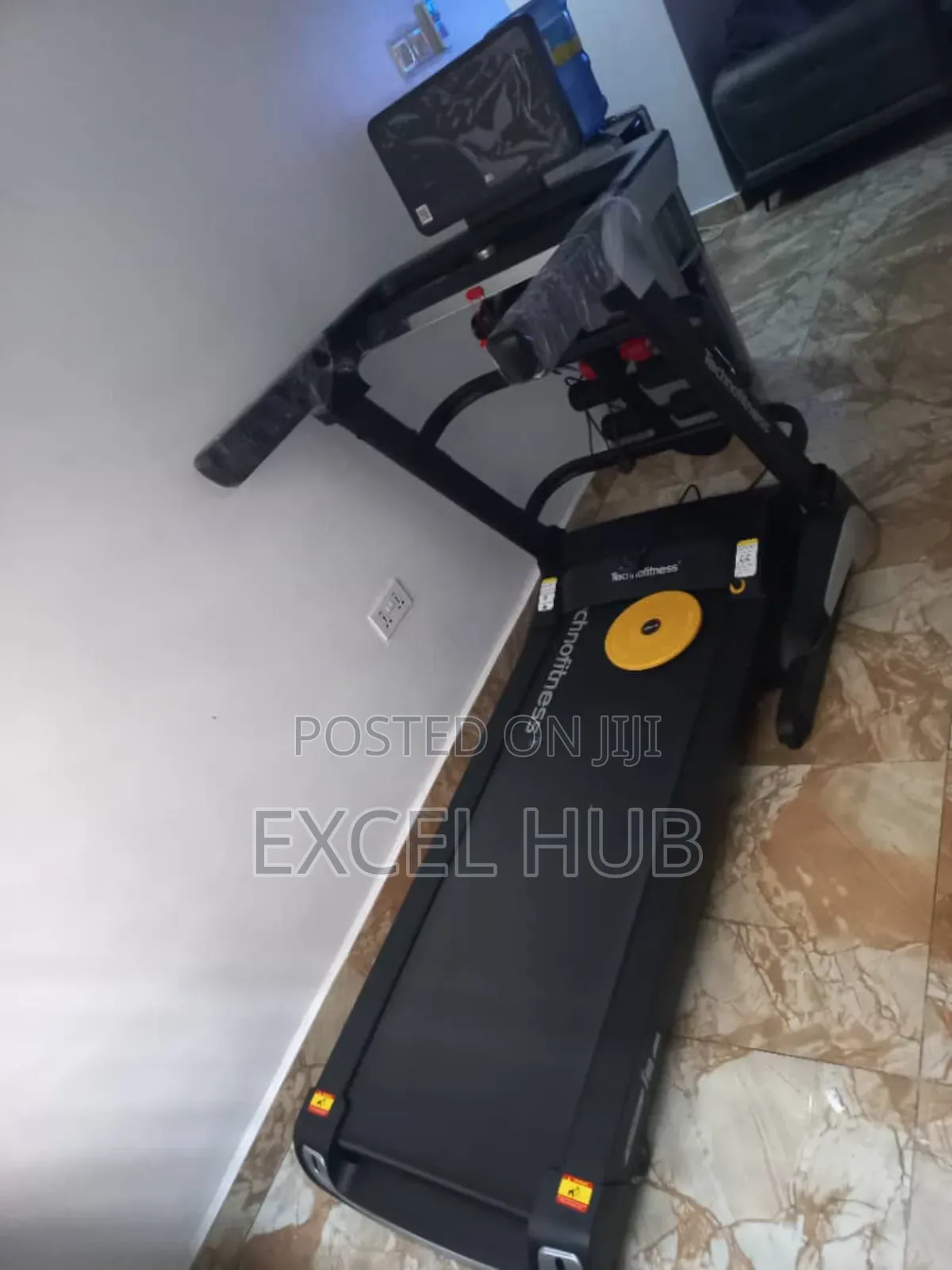 5hp Treadmill With Massager.