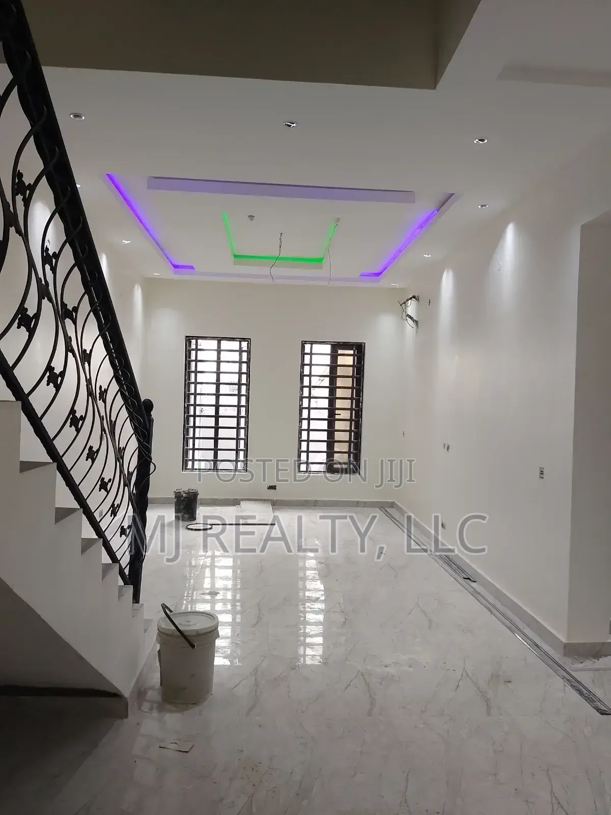 4bdrm Townhouse / Terrace in Ikeja GRA for rent