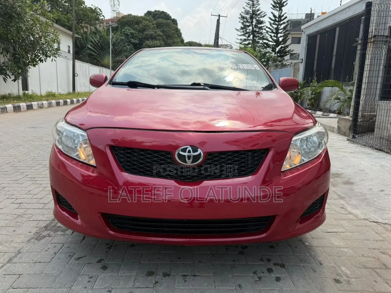 Toyota Corolla LE 4dr Sedan (1.8L 4cyl 4A) 2010 Red