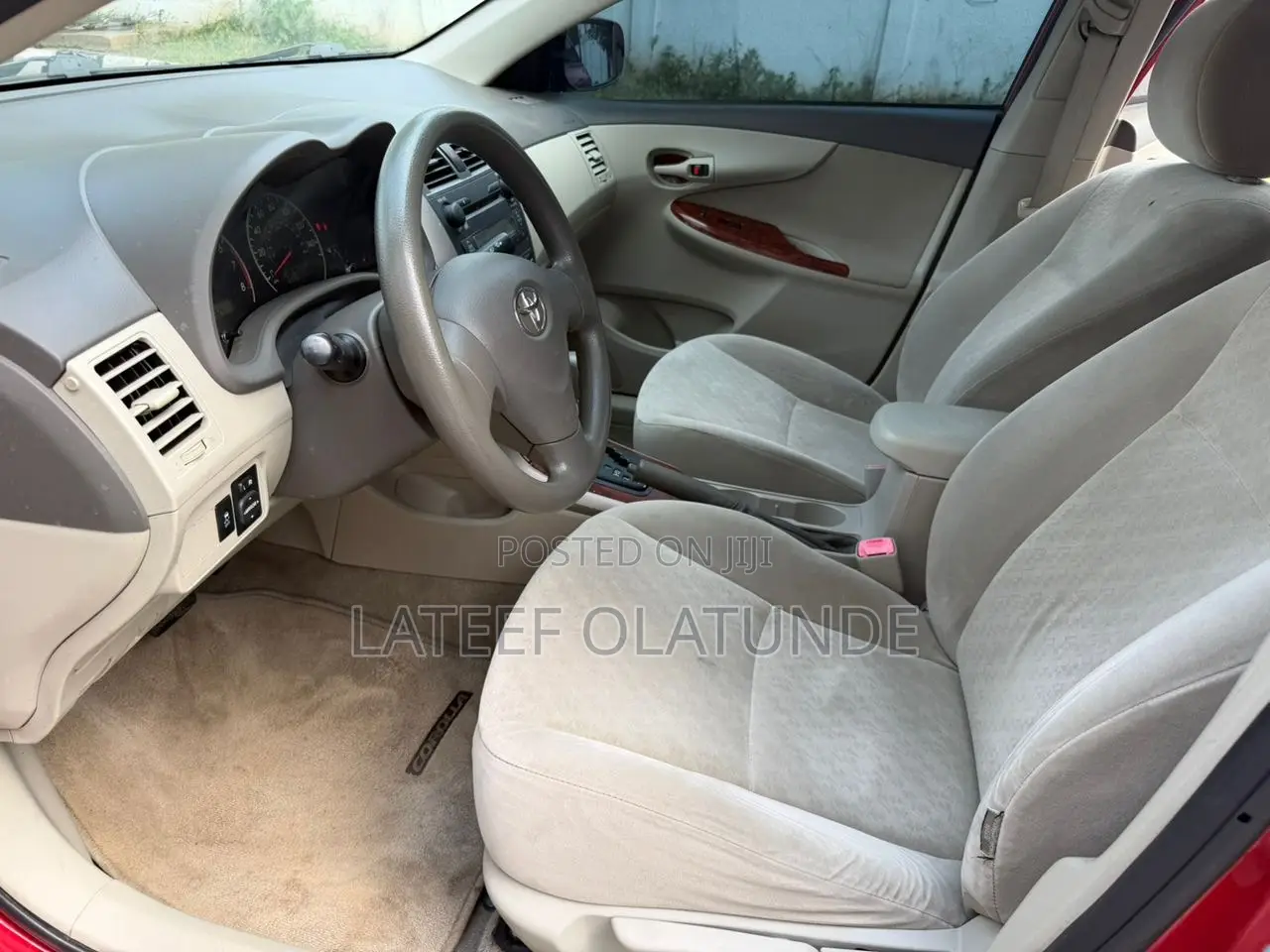 Toyota Corolla LE 4dr Sedan (1.8L 4cyl 4A) 2010 Red