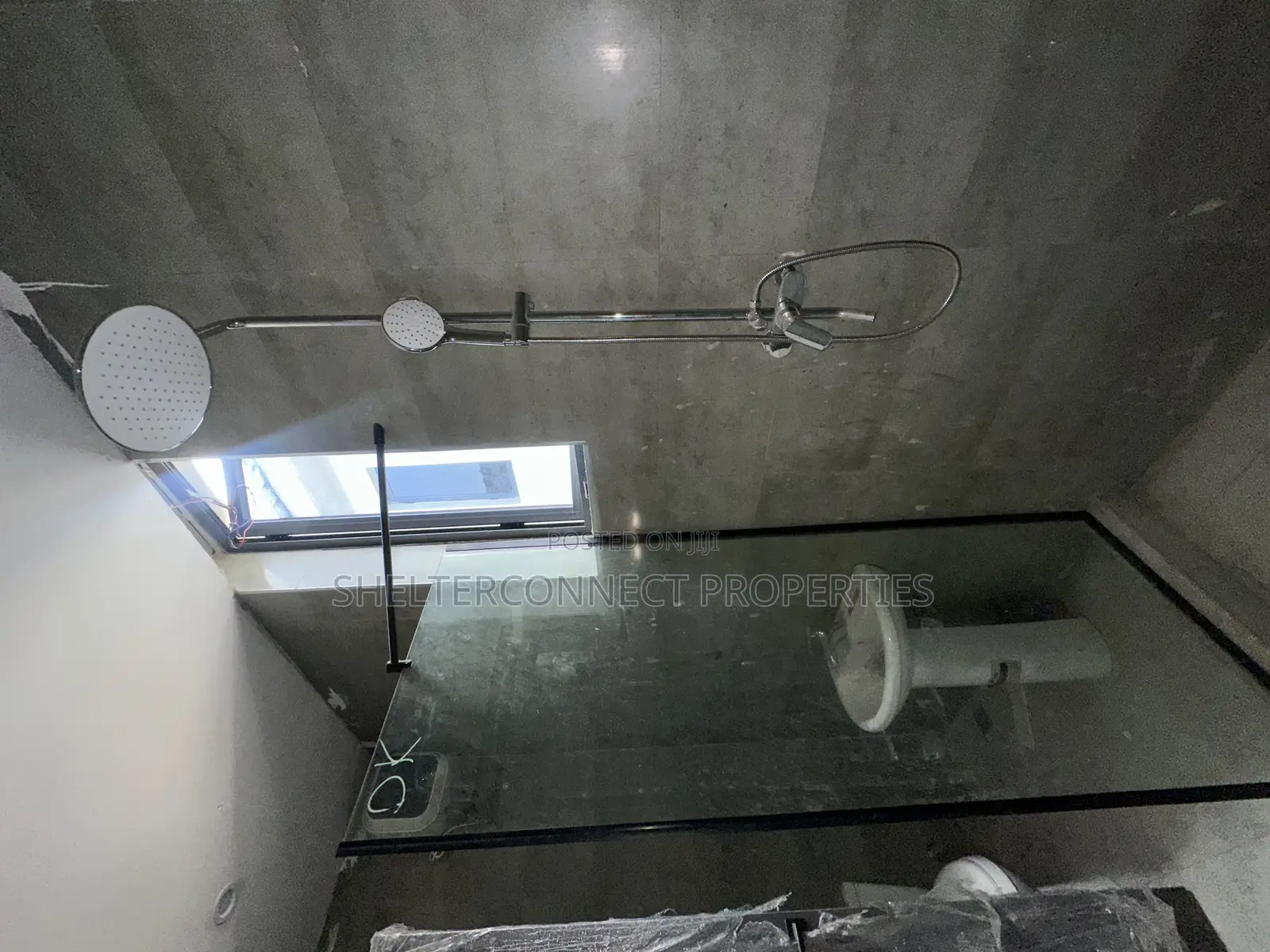 3bdrm Apartment in Ikate for sale