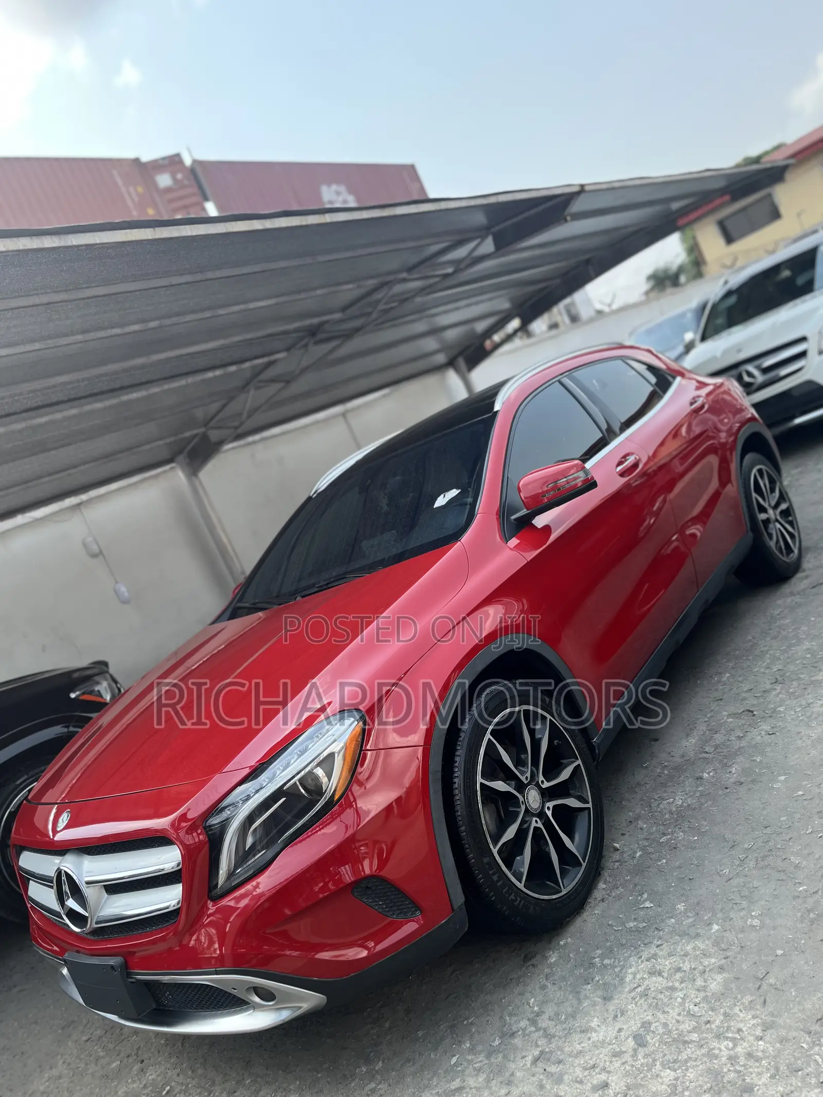 Mercedes-Benz GLA 250 2018 Red