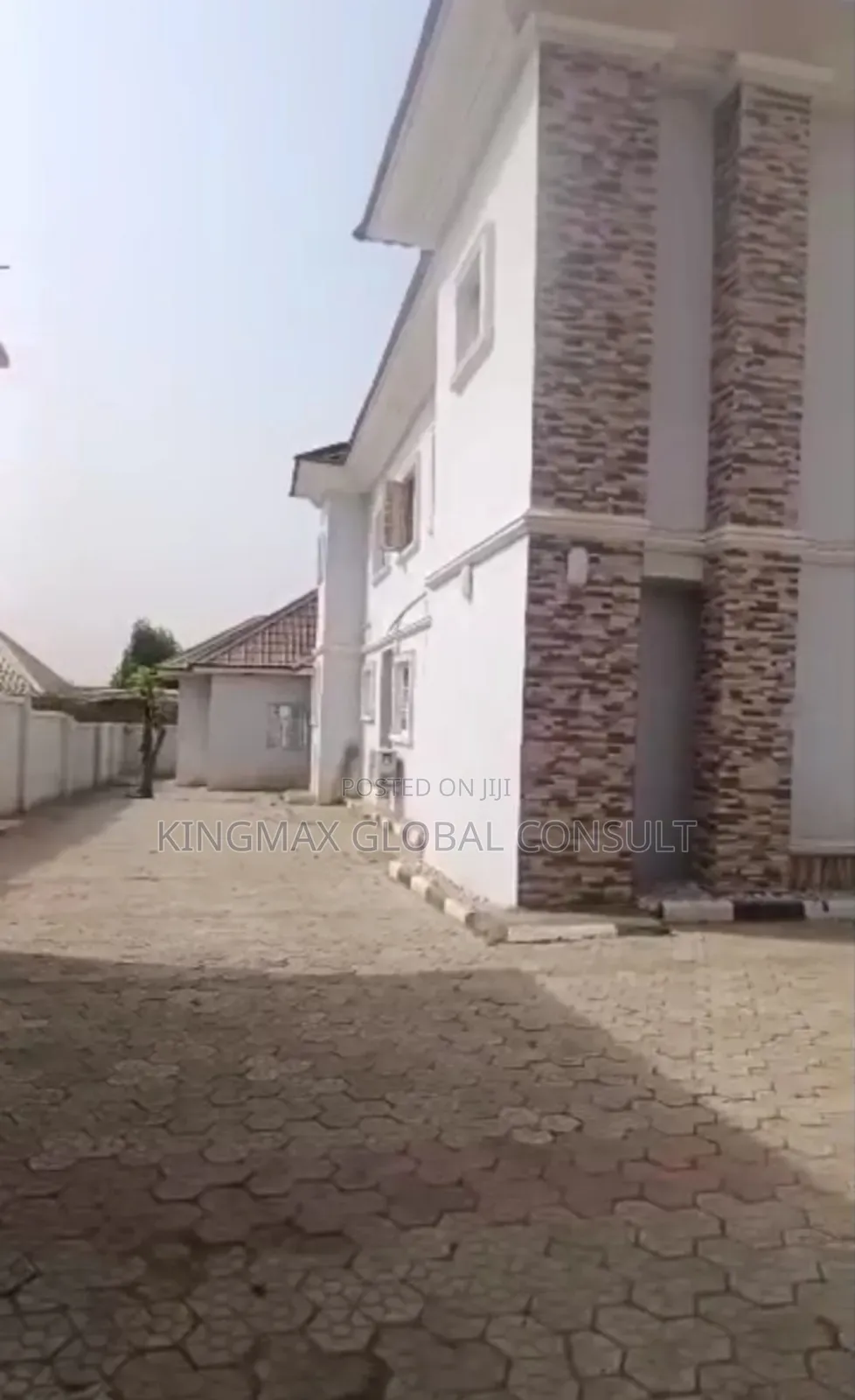 6bdrm Duplex in Wuse Zone for sale