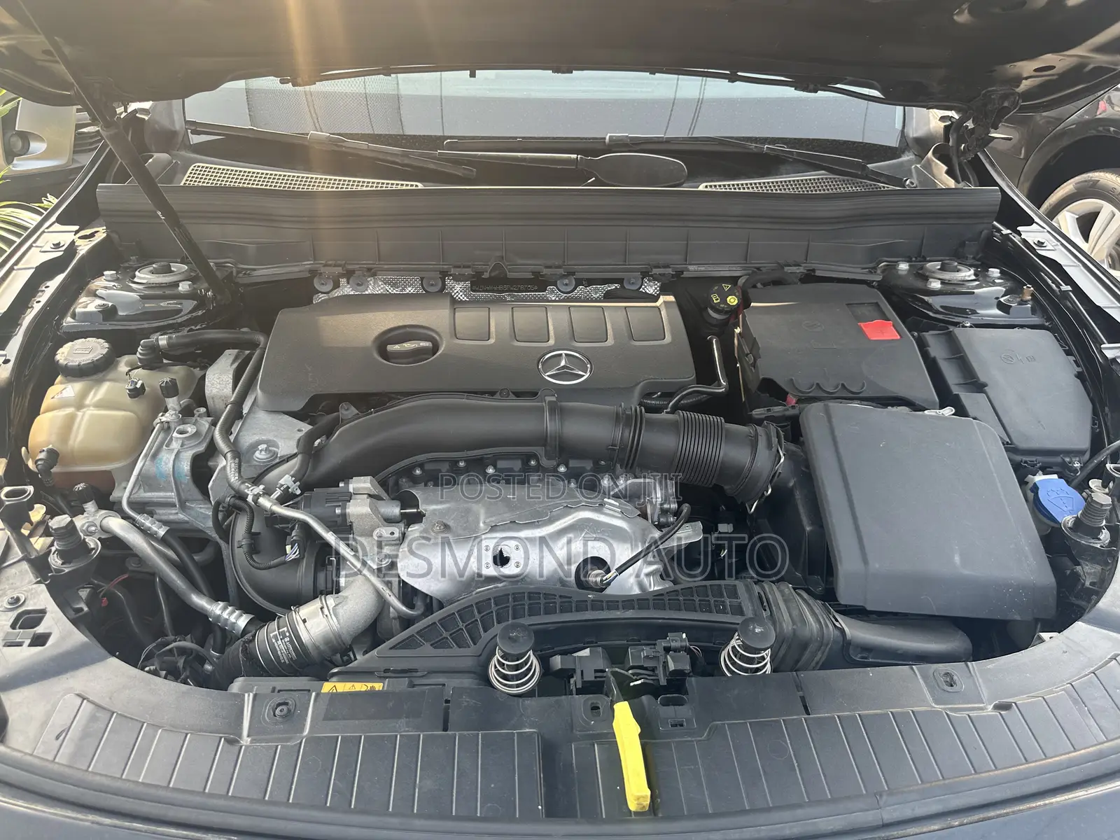 Mercedes-Benz GLB-Class GLB 250 4MATIC 2023 Black