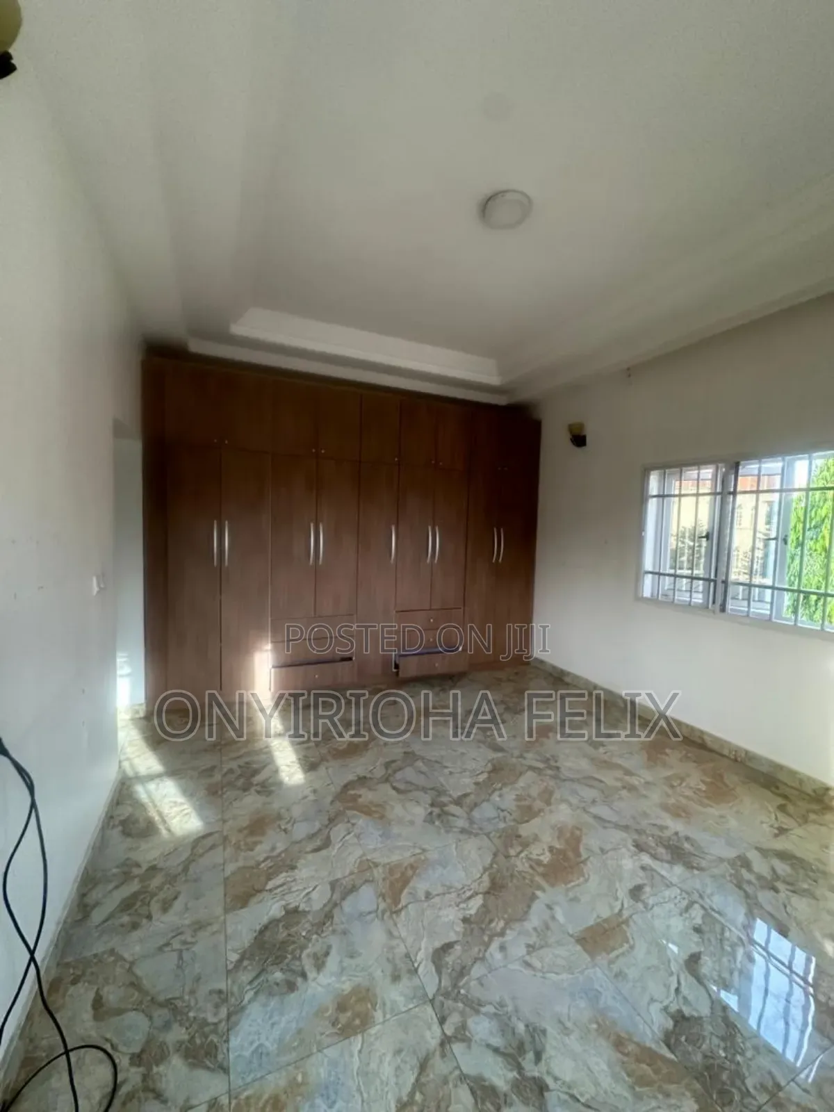 2bdrm Block of Flats in Life Camp Main for rent