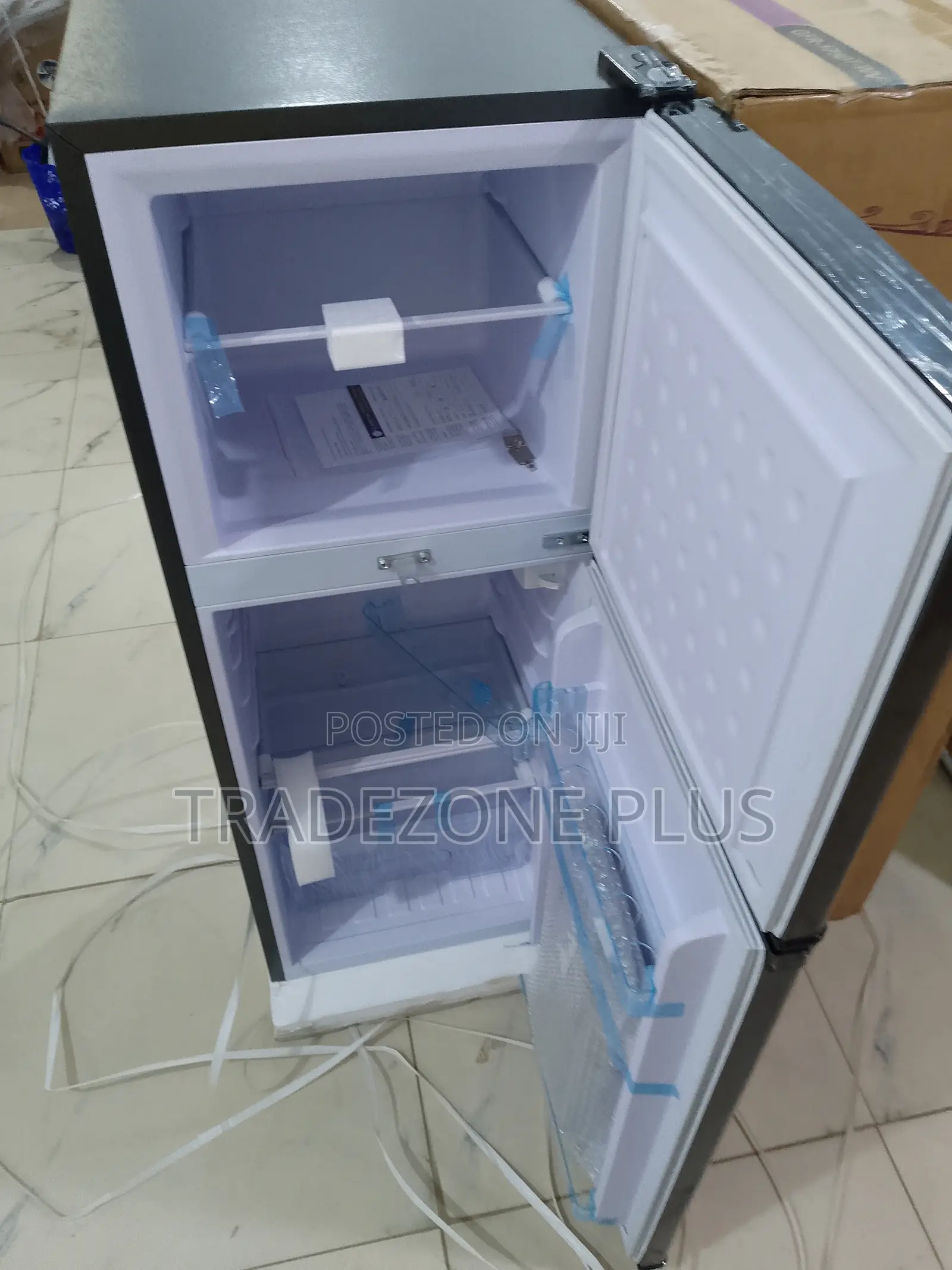 Glasmstar Durable Double Door Fridge With Efficient Power Saving
