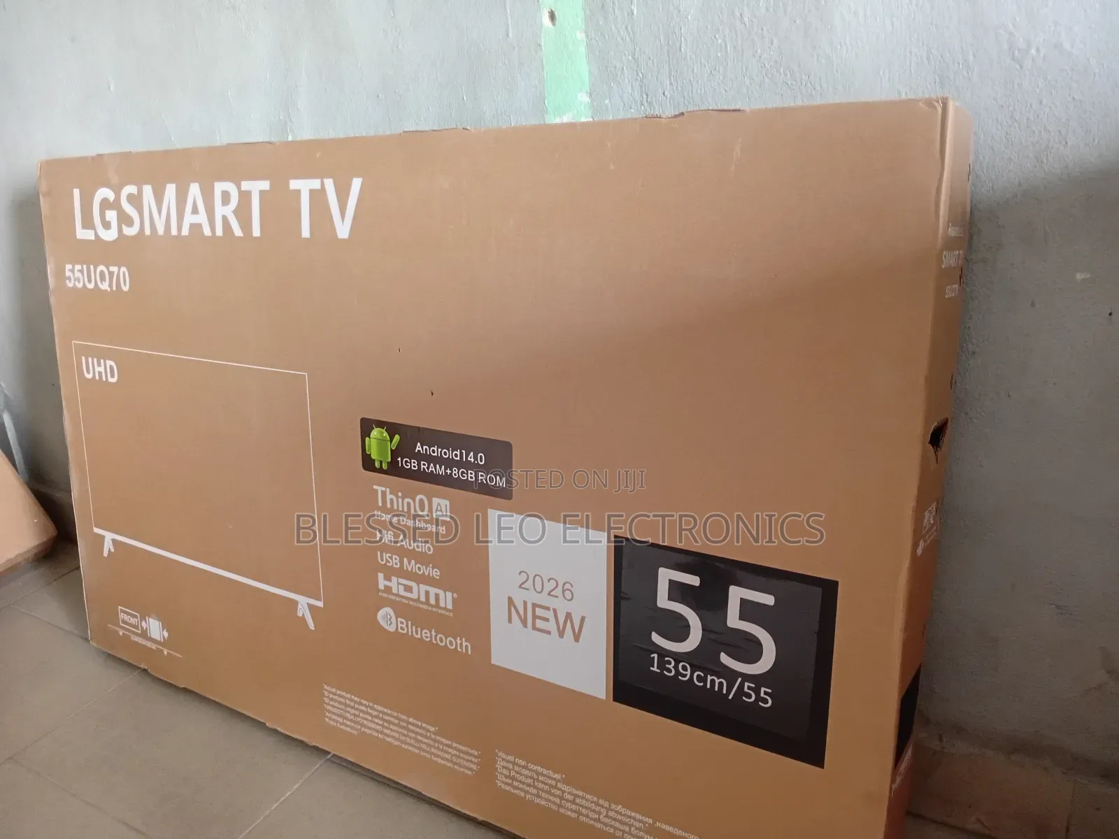 55 Inches Smart Tv Framless With Netfilx Youtube Waifi Bluetoth