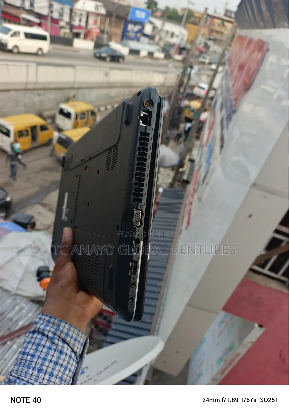Laptop Gateway NE56R 4GB Intel Pentium HDD 320GB