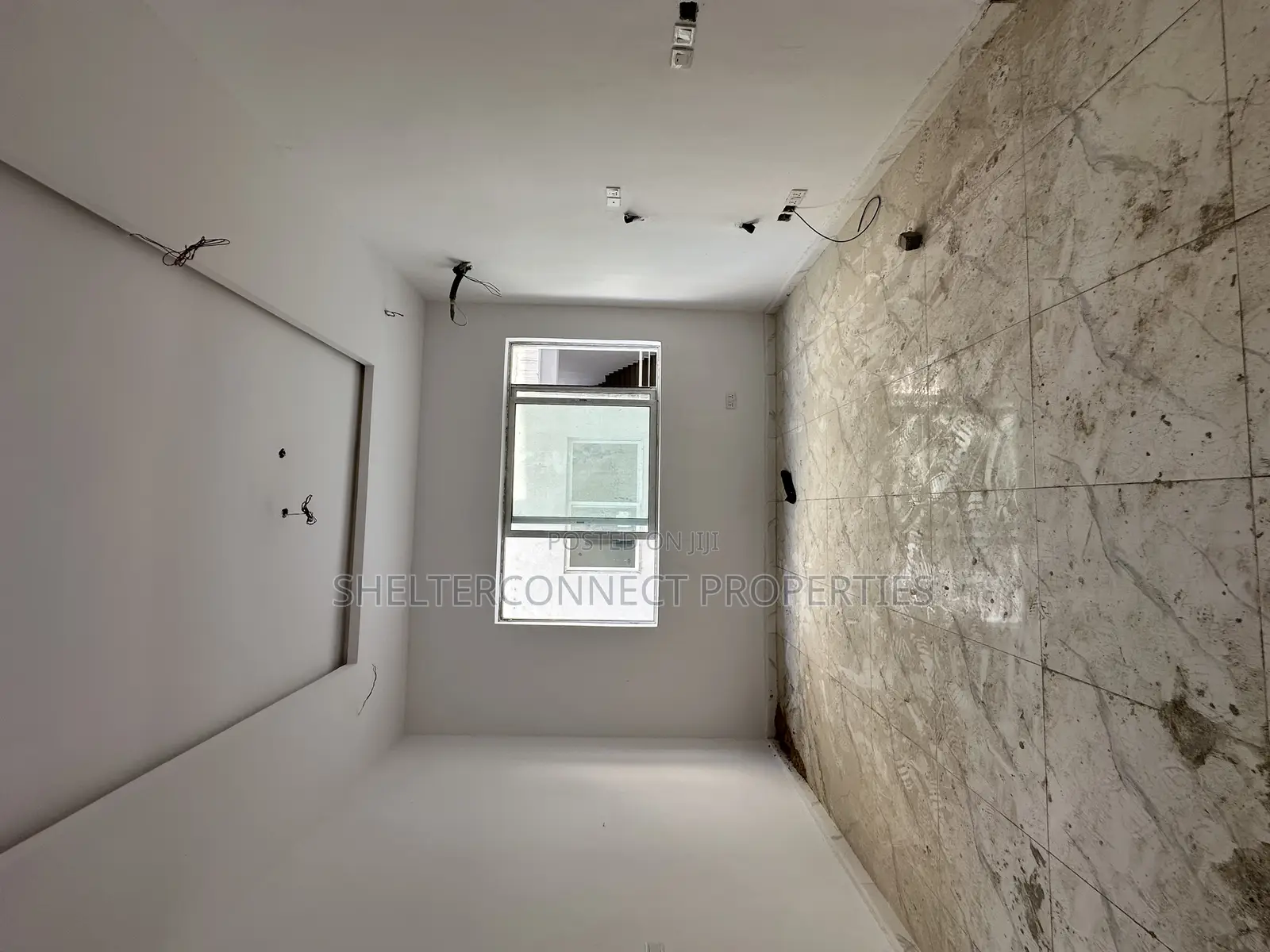 2bdrm Apartment in Ikate for sale
