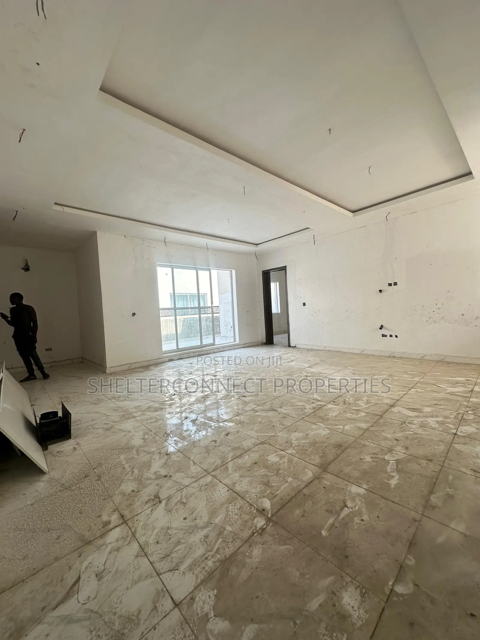 3bdrm Penthouse in Ikate for sale
