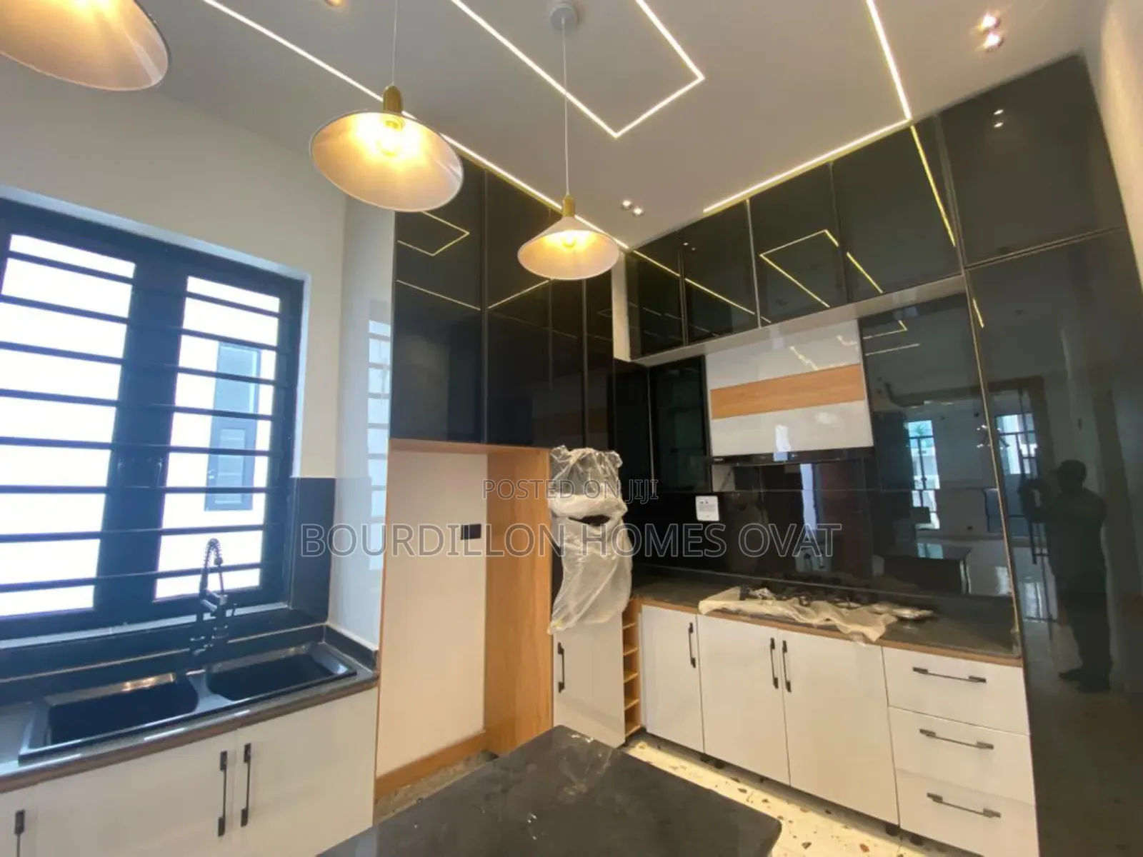 4bdrm Duplex in Orchid Lekki Lagos for sale