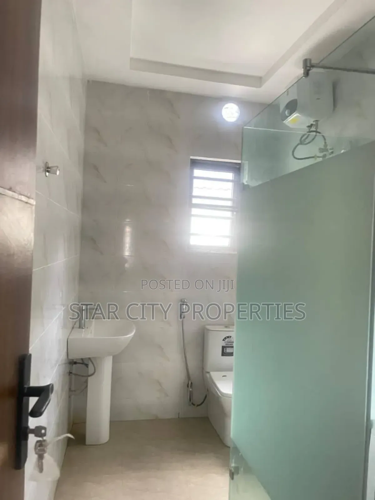 2bdrm Duplex in Omole Phase 2 for rent