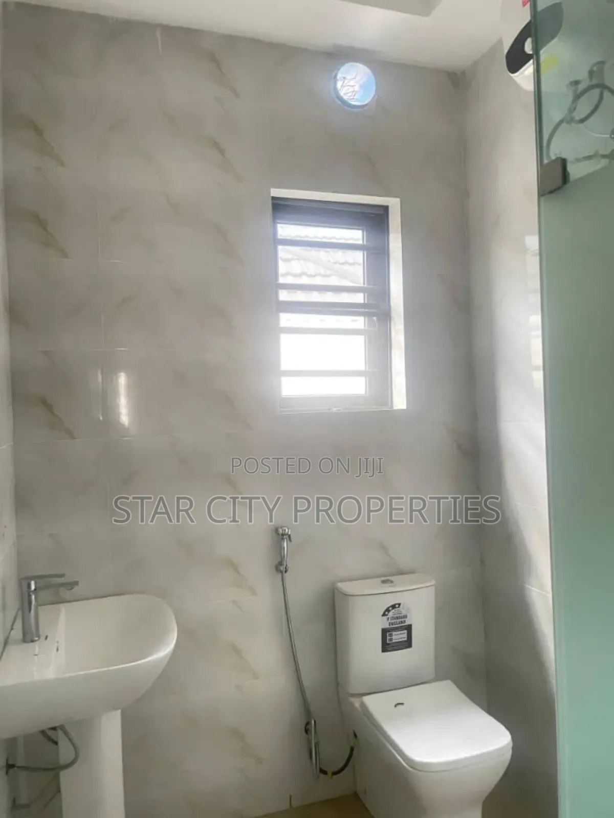 2bdrm Duplex in Omole Phase 2 for rent
